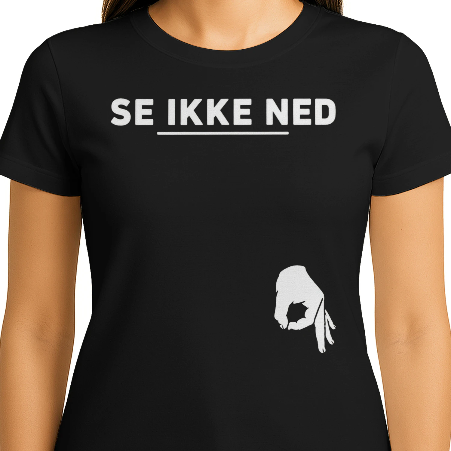 SE IKKE NED