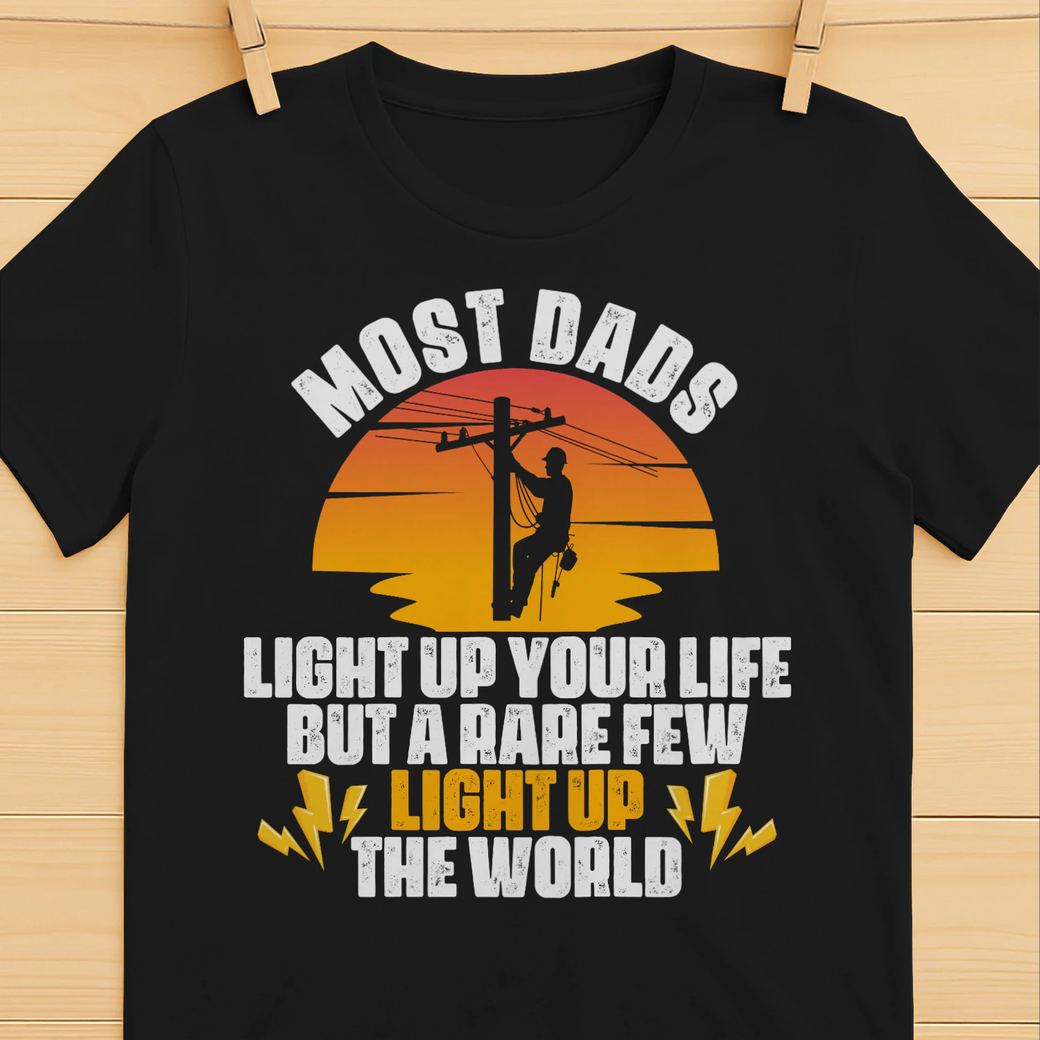 LINEMAN DAD LIGHT UP THE WORLD
