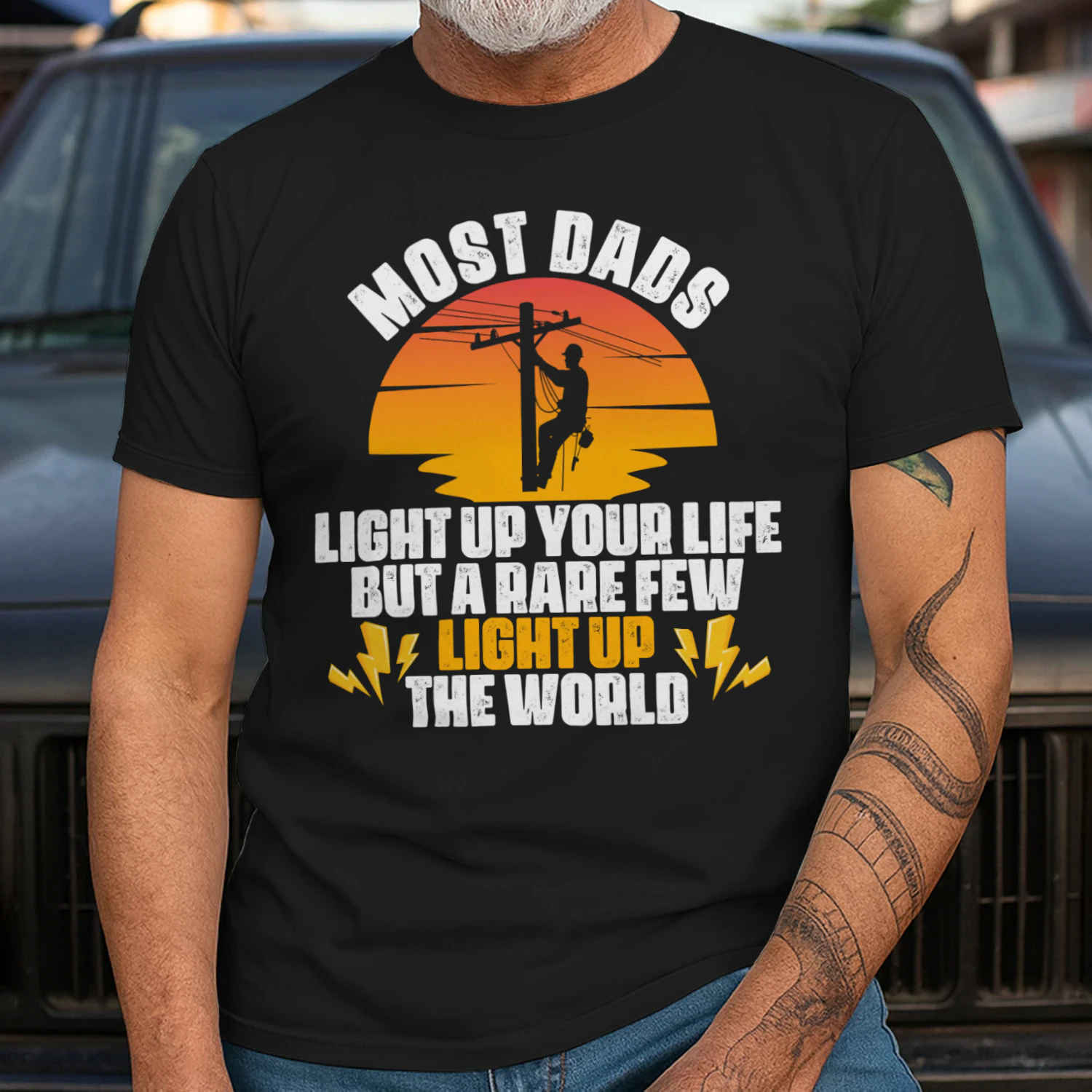 LINEMAN DAD LIGHT UP THE WORLD