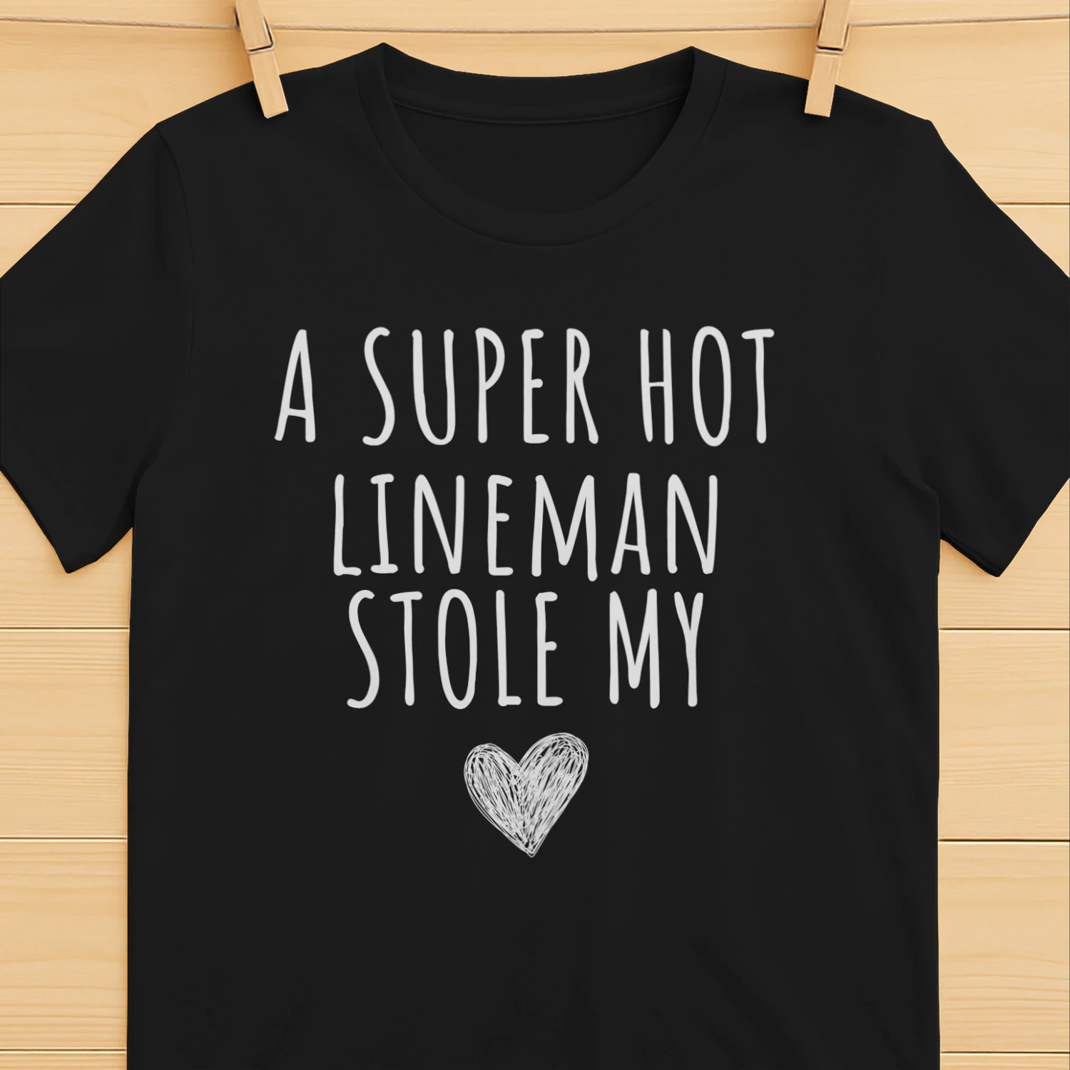 A SUPER HOT LINEMAN STOLE MY HEART