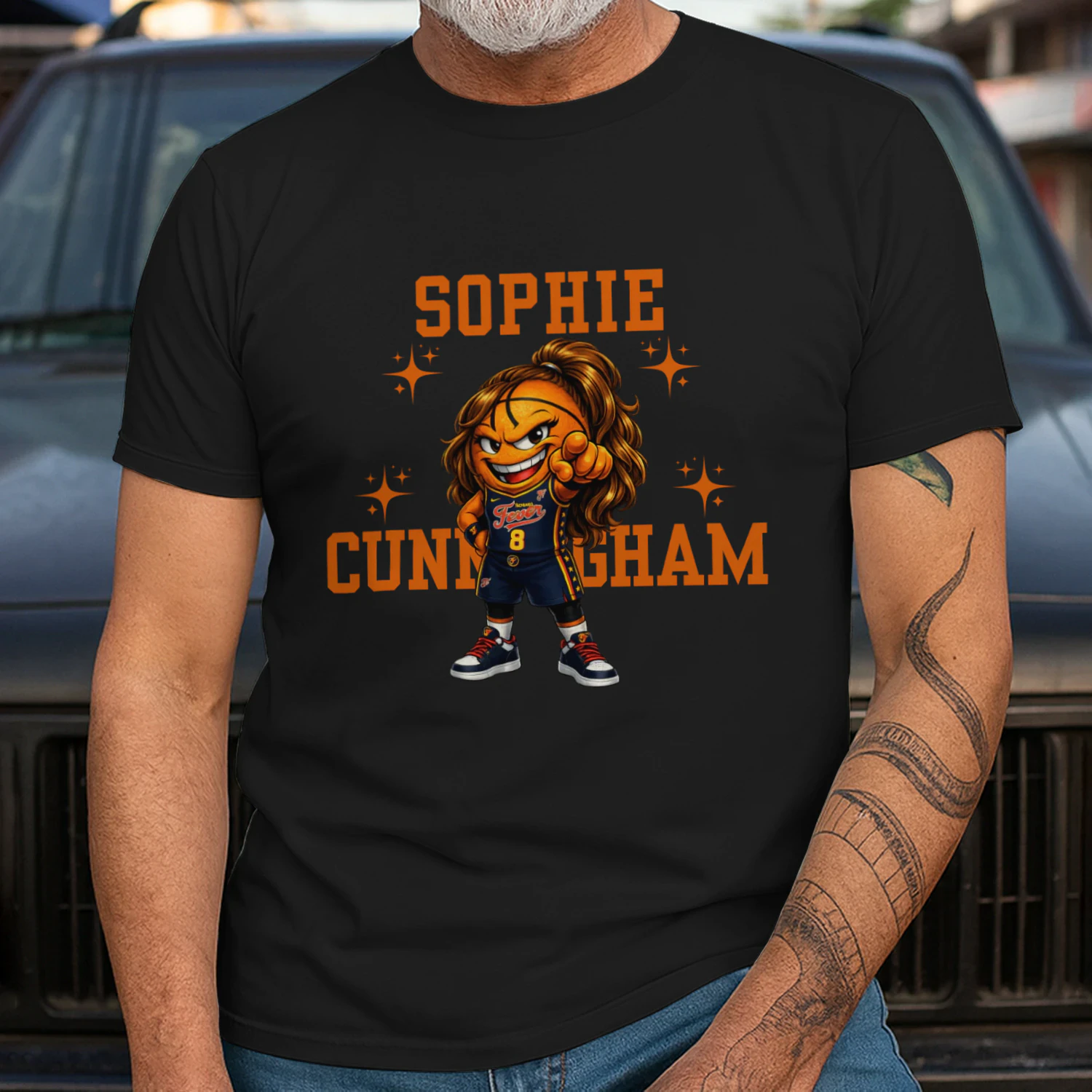 Sophie Cunningham Pointing...