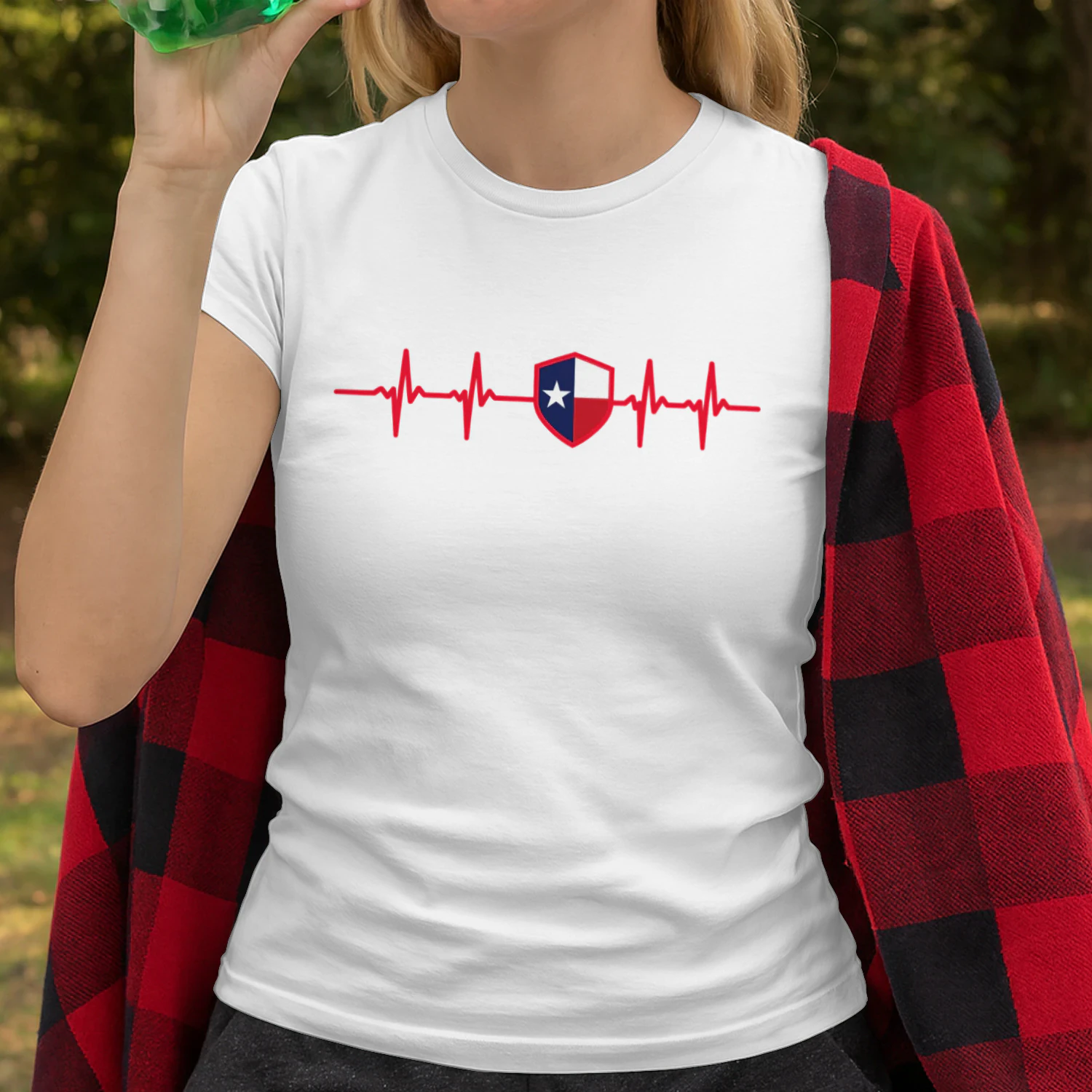 Texas Runs Through My Veins – Texas Pride T-Shirt