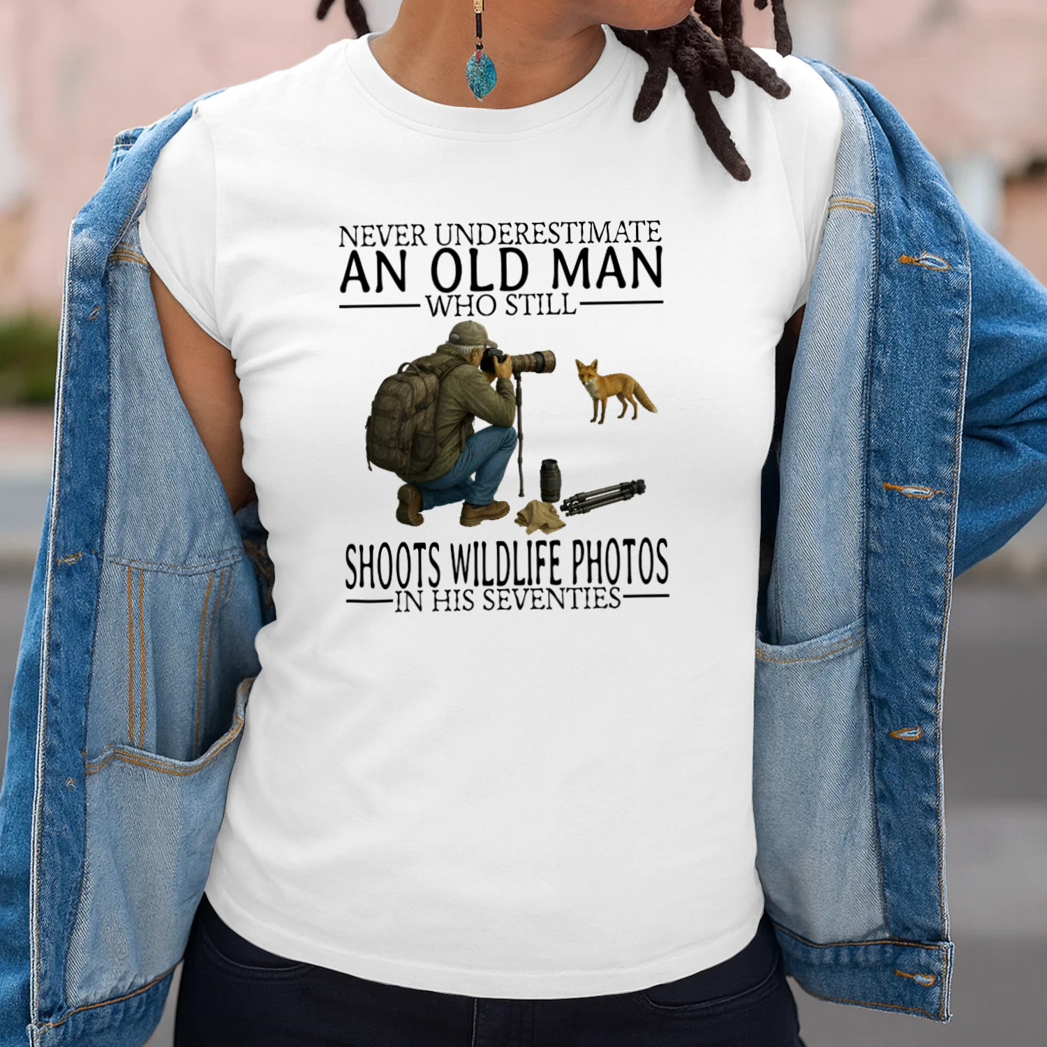 NEVER UNDERESTIMATE AN OLD MAN WHO STILL SHOOTS WILDLIFE PHOTOS IN HIS SEVENTIES