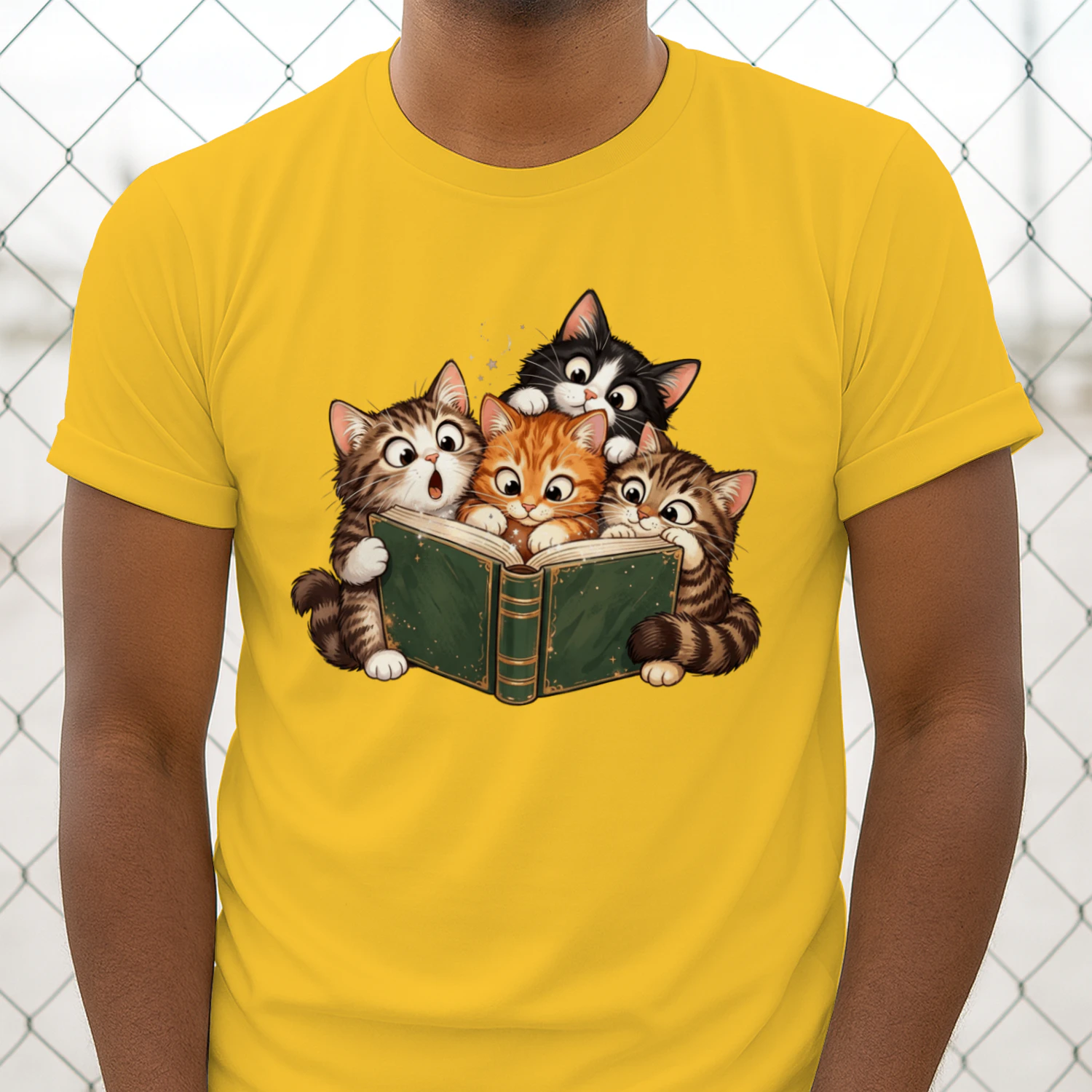 Cute Kittens Reading Book T-Shirt
