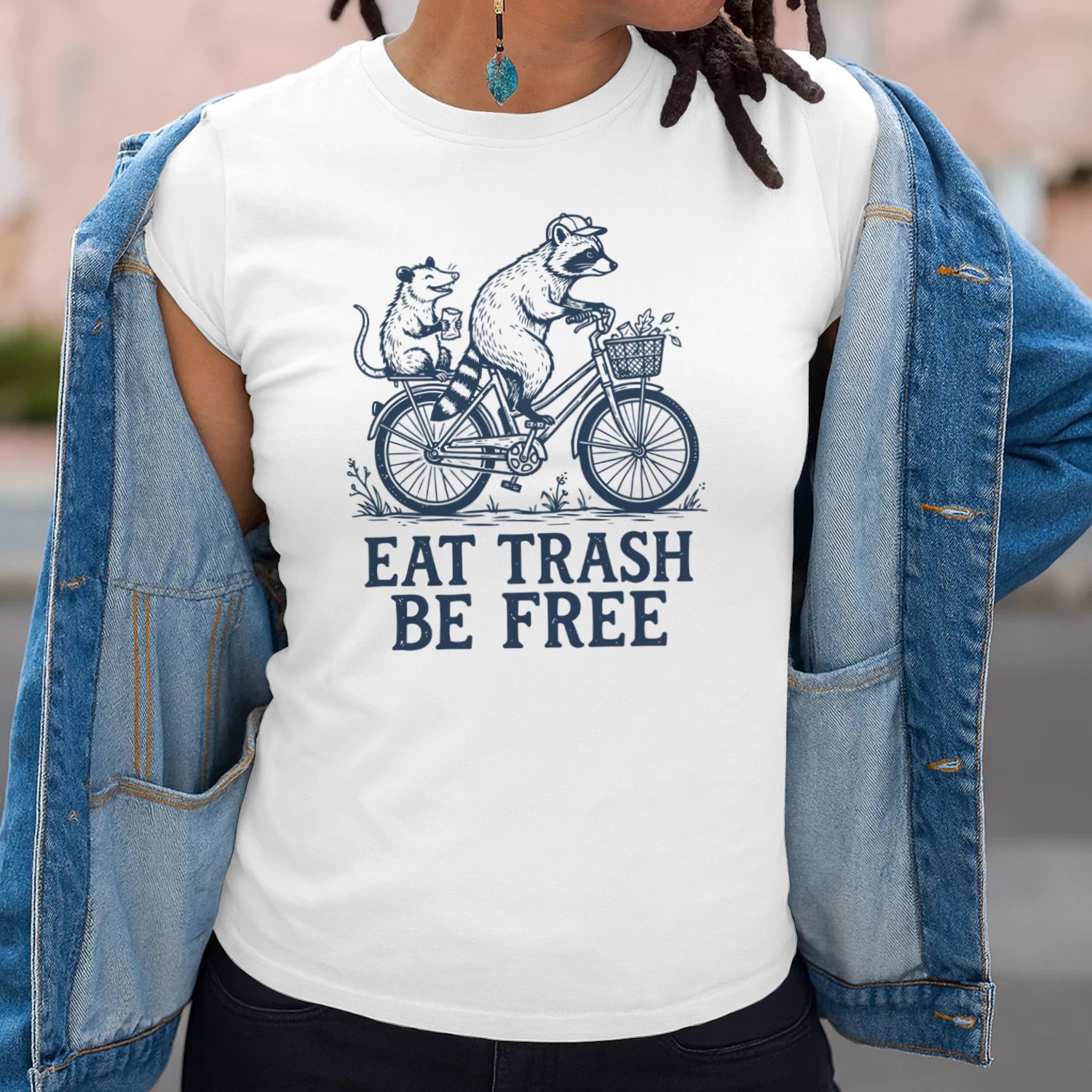 Eat Trash Be Free Funny Raccoon T-Shirt