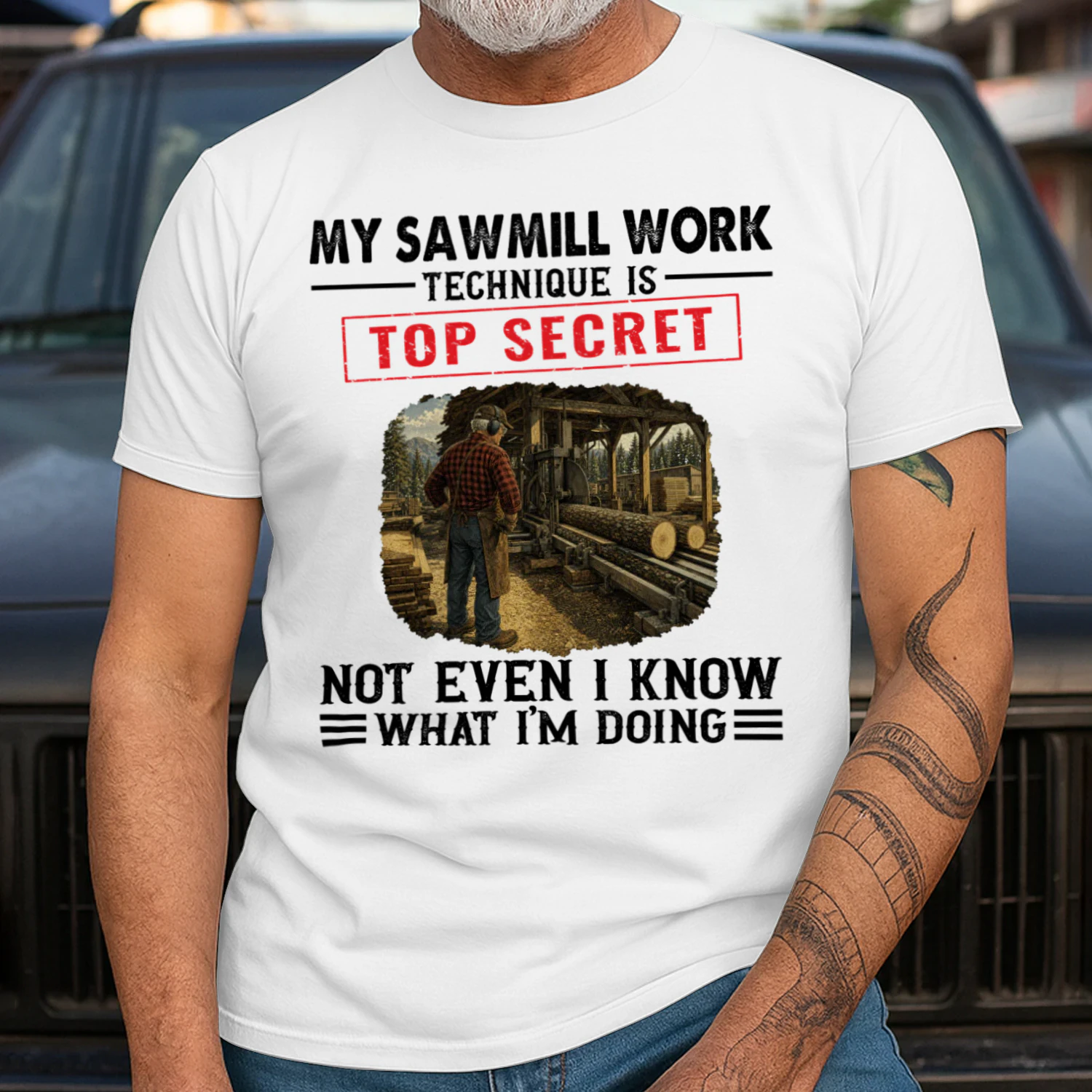 sawmill-worker-technique-white-en167