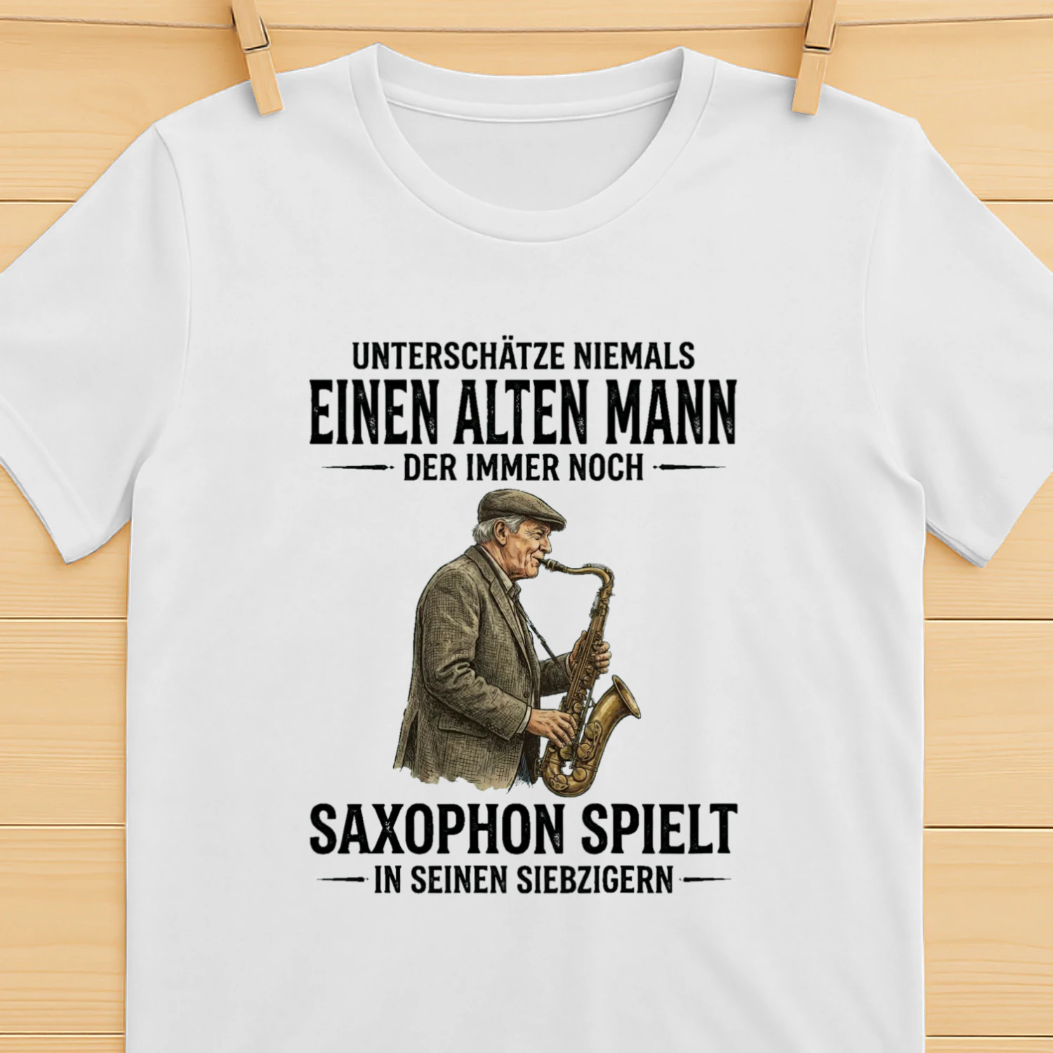 D-DE-PlayingSaxophone-UnterschaetzeNiemals-160626-028