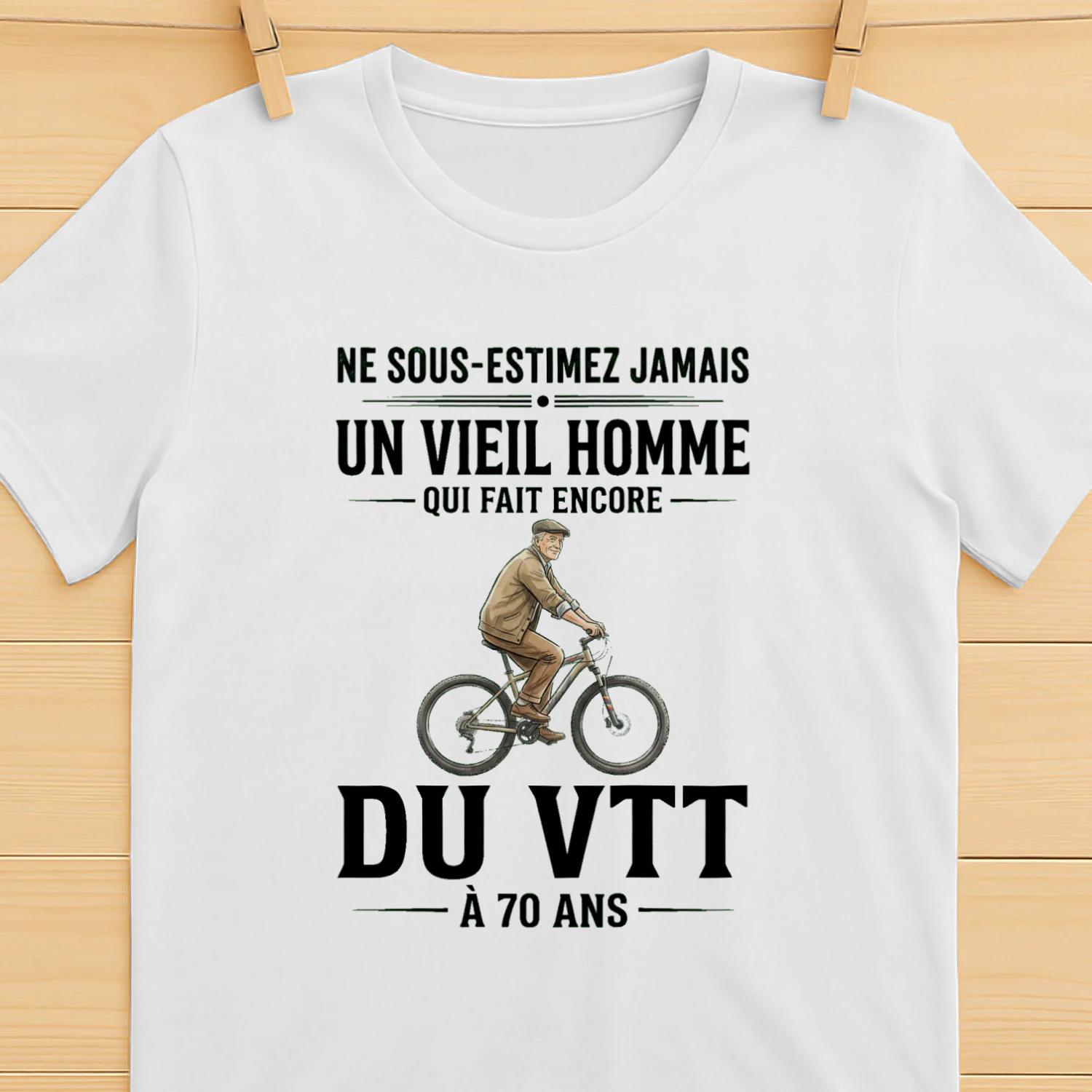 D-FR-MountainBiker-Sous-Estimez-Jamais-VieilHomme-261606-001