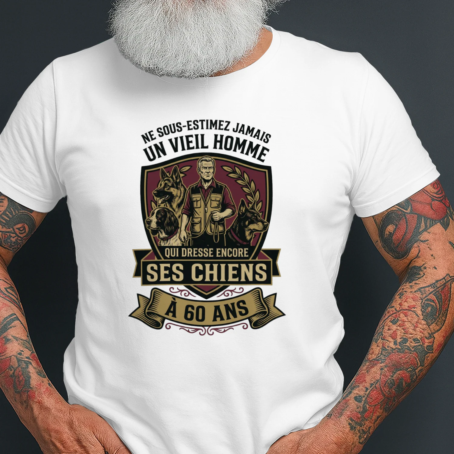 D-FR-DOGTRAINNER-QUI-DRESSE-ENCORE-SESO-CHIENS-A-170726-13