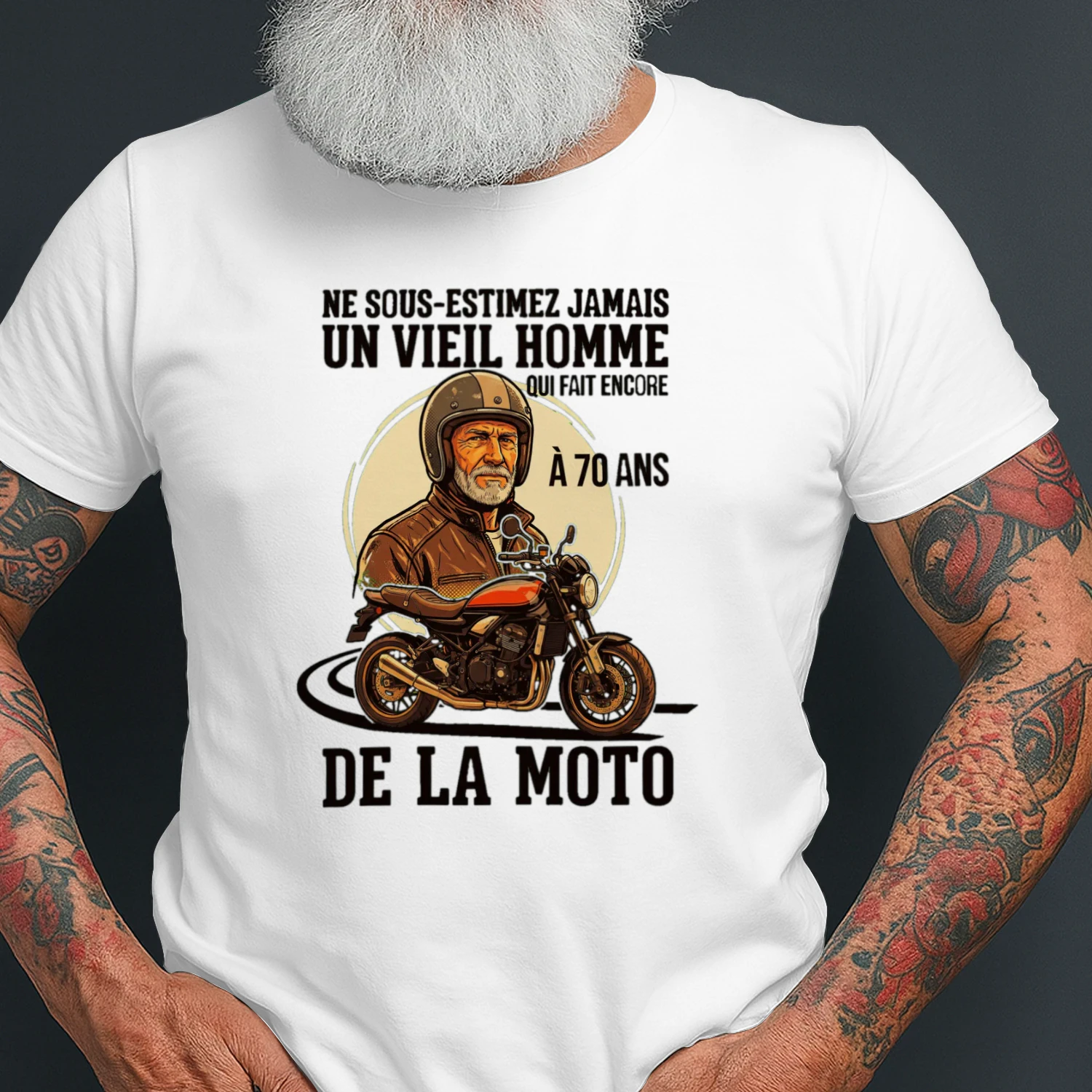 D-BIKER-NESOUS-ESTIMEZJAMAIS-UNVIEILHOMME-QUIFAITENCORE-A70ANS-DELA-120726-8