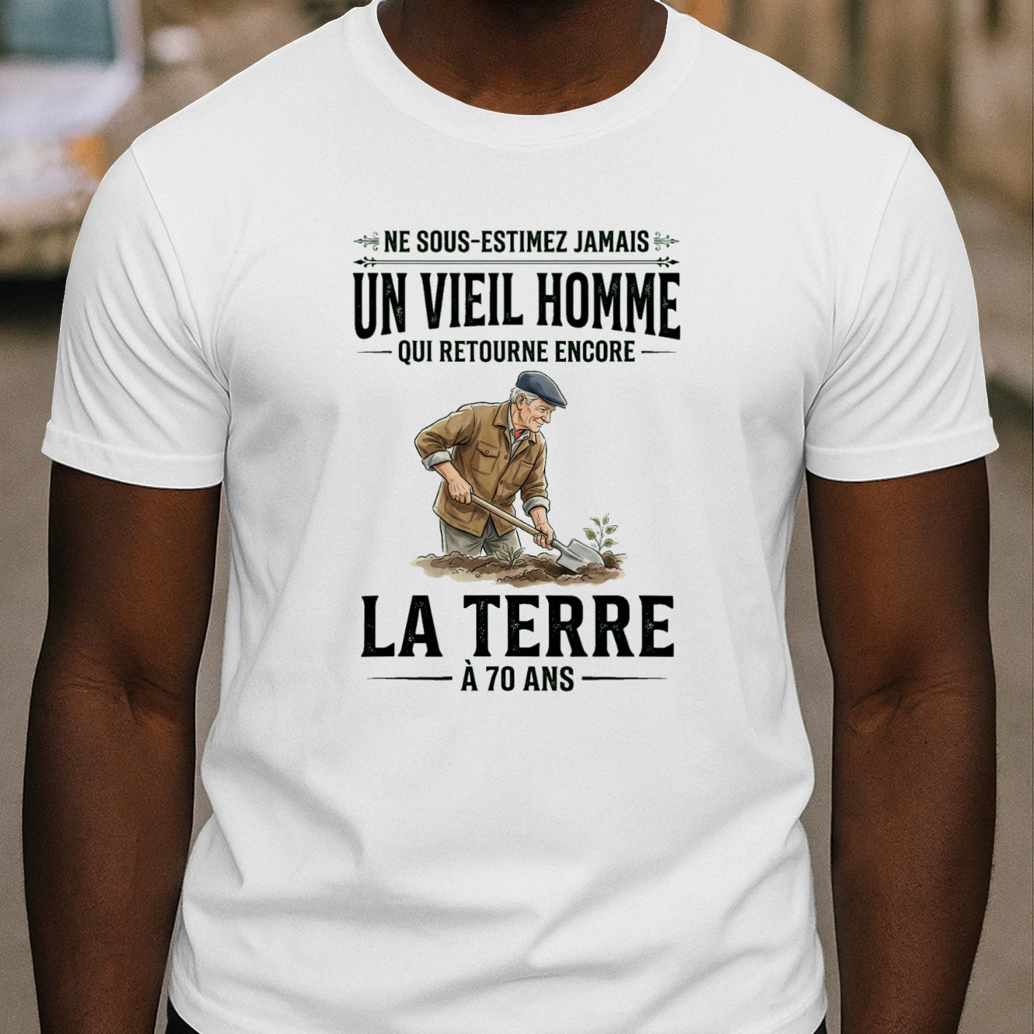 D-FR-Gardener-Sous-Estimez-Jamais-VieilHomme-261606-002
