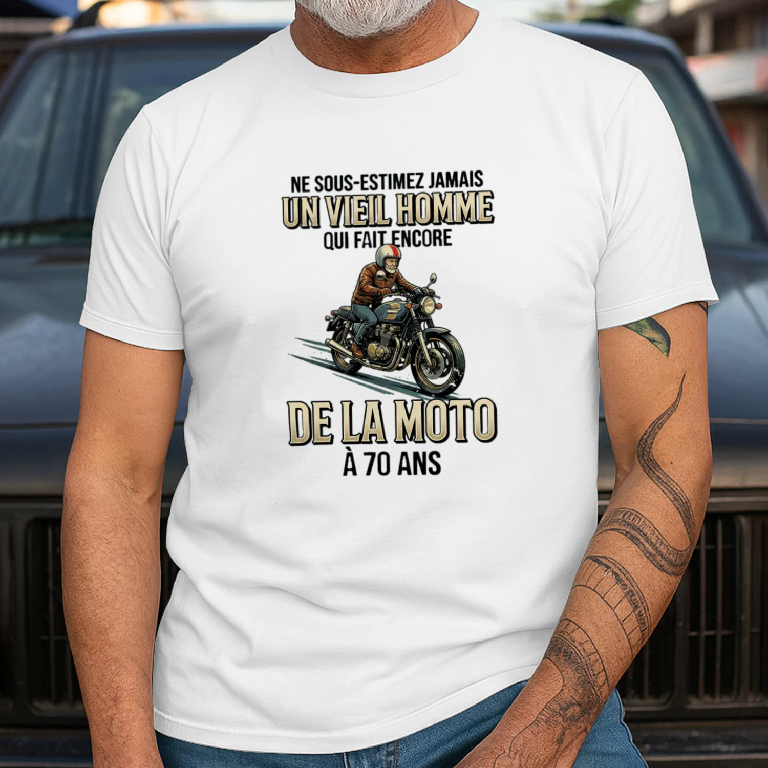 D-BIKER-NESOUS-ESTIMEZJAMAIS-UN-VIEILHOMME-QUIFAITENCORE-DELAMOTO-120726-4