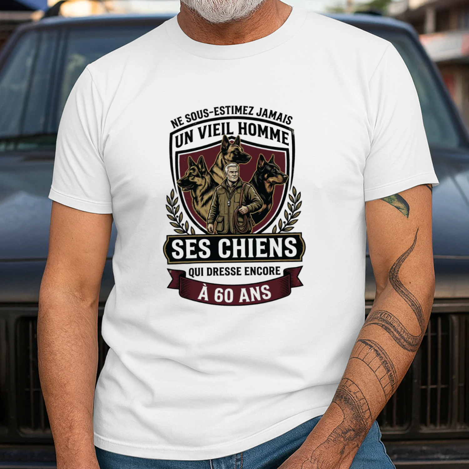 D-FR-DOGTRAINNER-UN-SES-CHIENS-QUI-DRESSE-ENCORE-170726-14