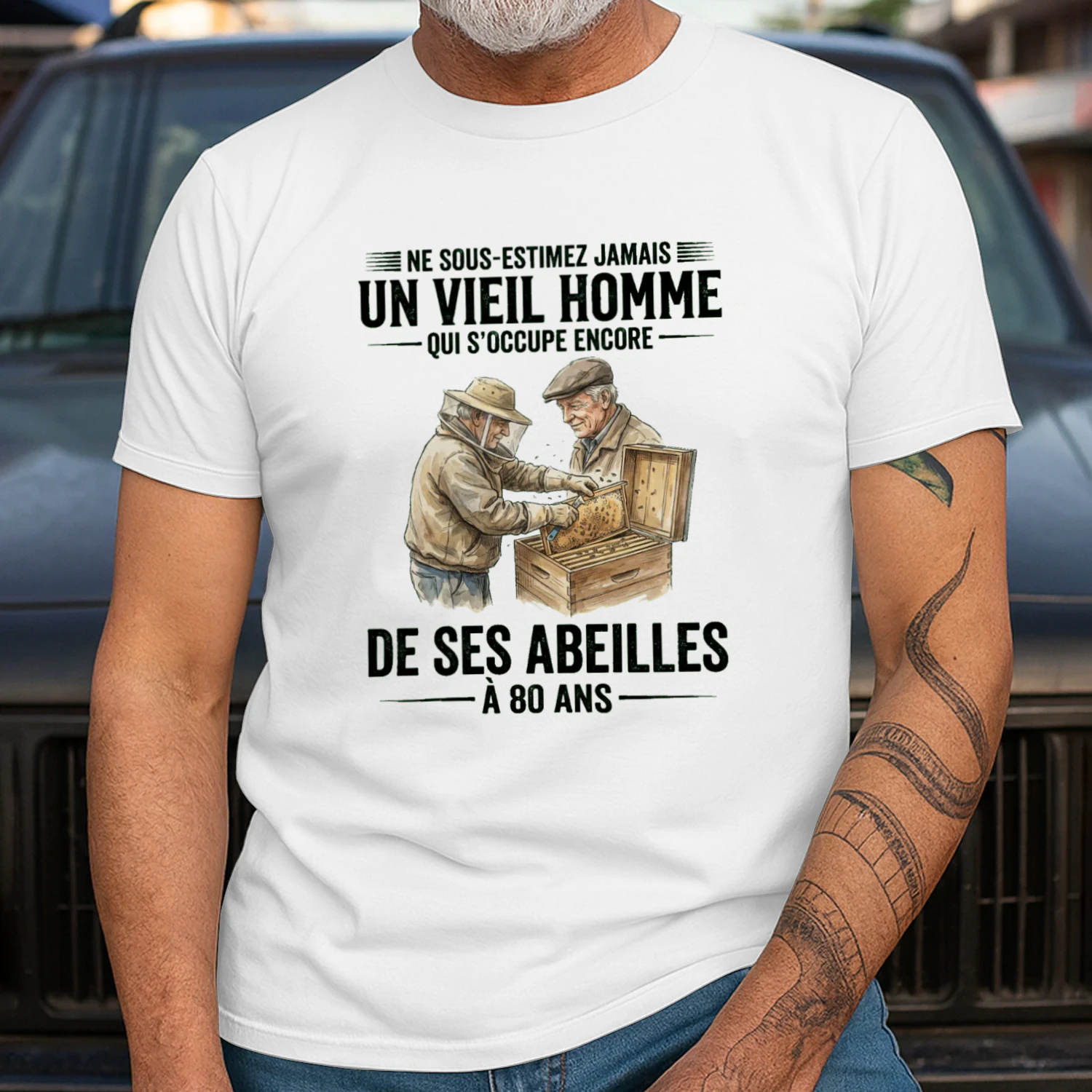 D-FR-Beekeeper-Sous-Estimez-Jamais-Experimente-262106-004