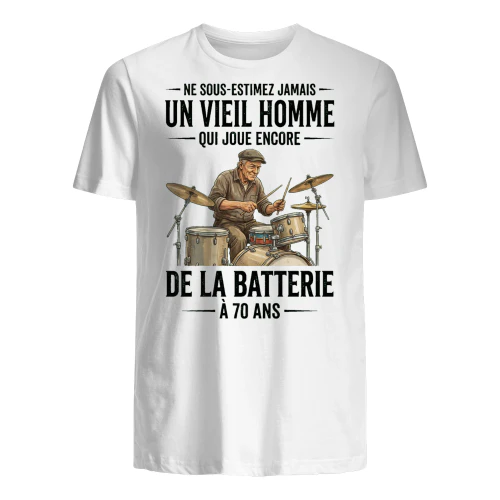 D-FR-PLAYING_DRUMS-QUI_JOUE_ENCORE-Man-260612-130