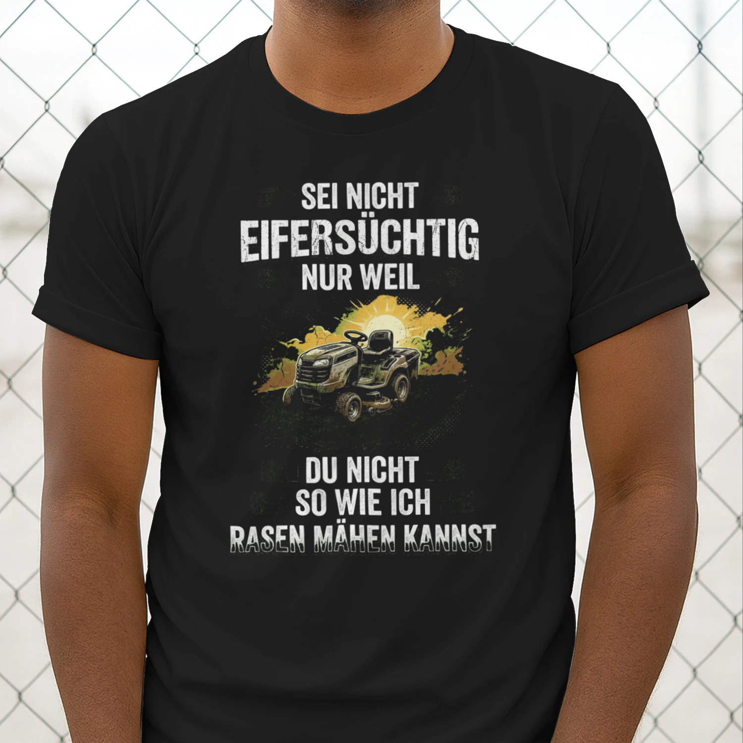 D-DE-LawnMowing-SeiNichtEifersuchtig-280626-004