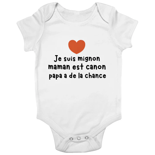 FR: Je suis mignon, maman est canon, papa a de la chance