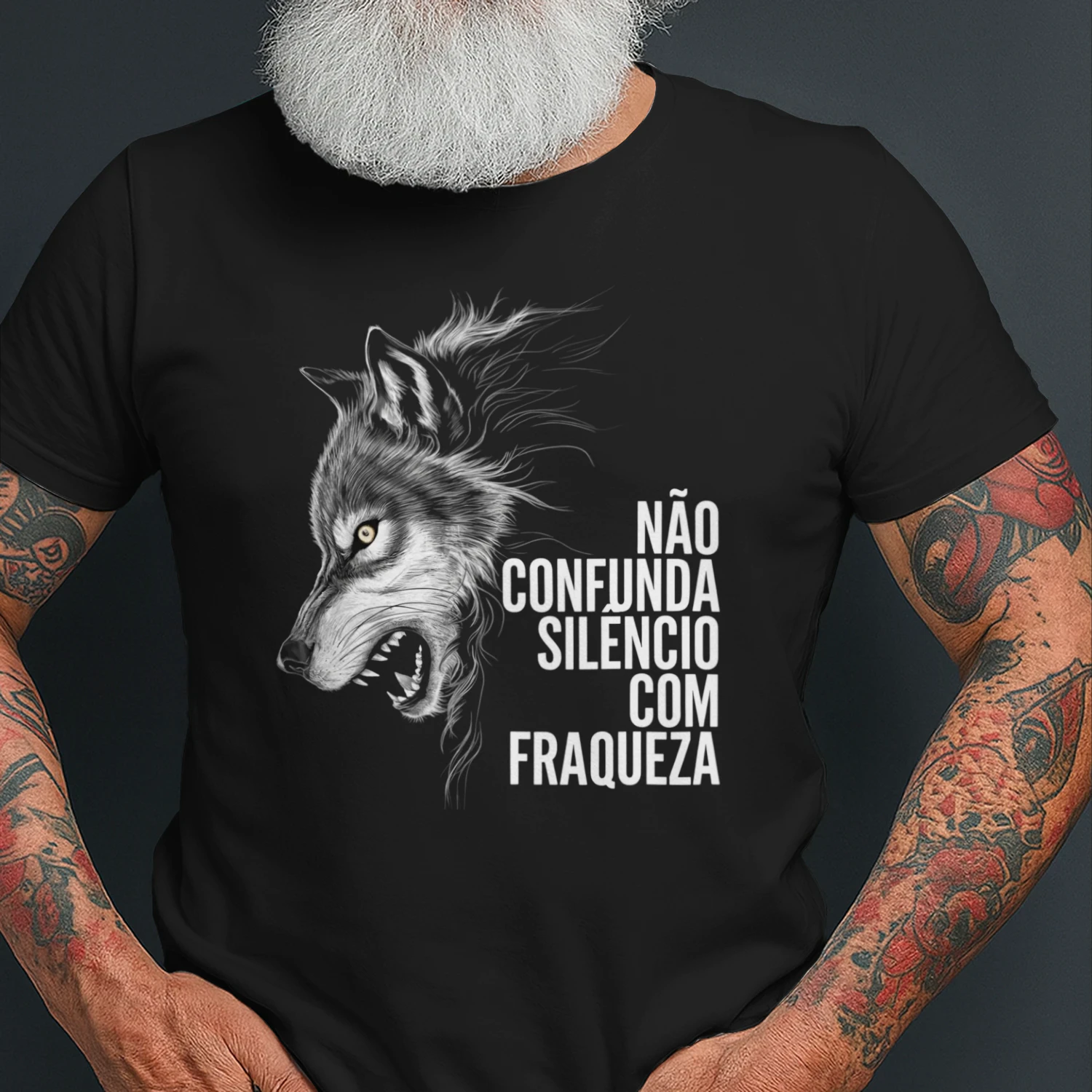 Que t-shirt incrível! ✨