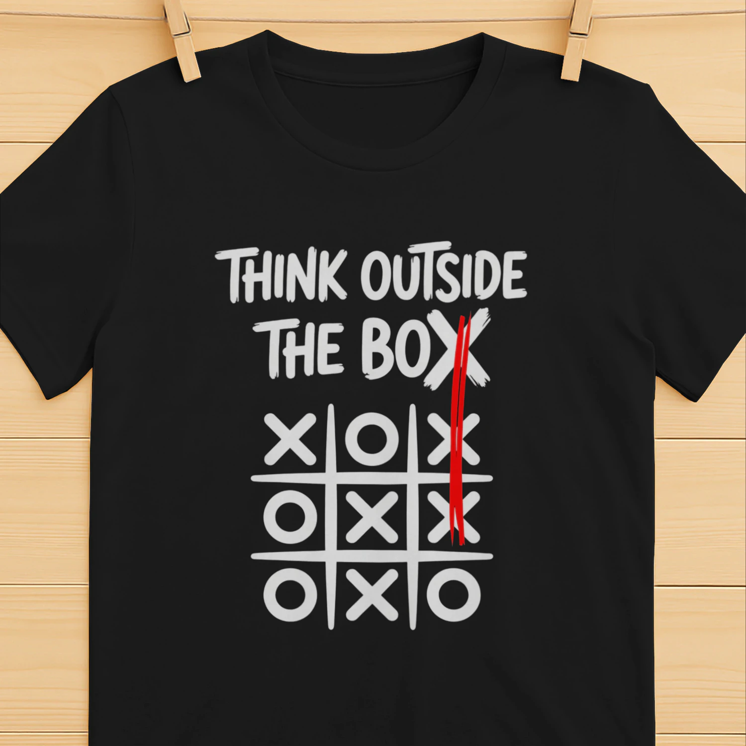 T-shirt “Think outside the box” ❎🅾️
