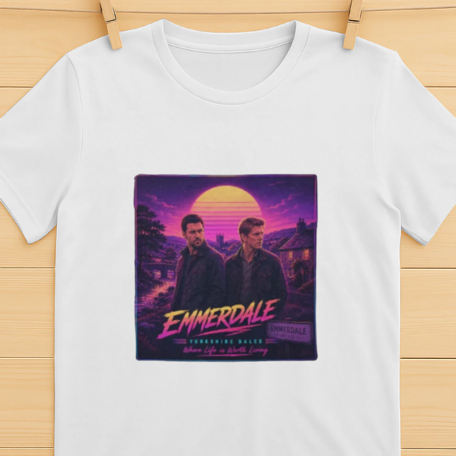 Emmerdale Classic Unisex T-shirt