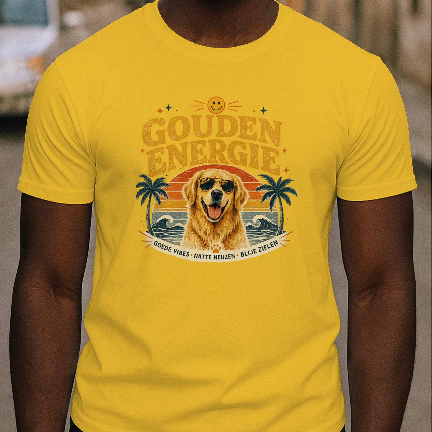 Golden Retriever _ Goede Energir Vintage T-Shirt