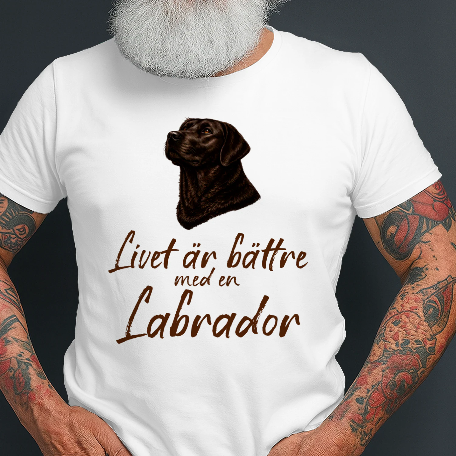 Livet är bättre med en Labrador Chocolate Brown Design  - T-shirt