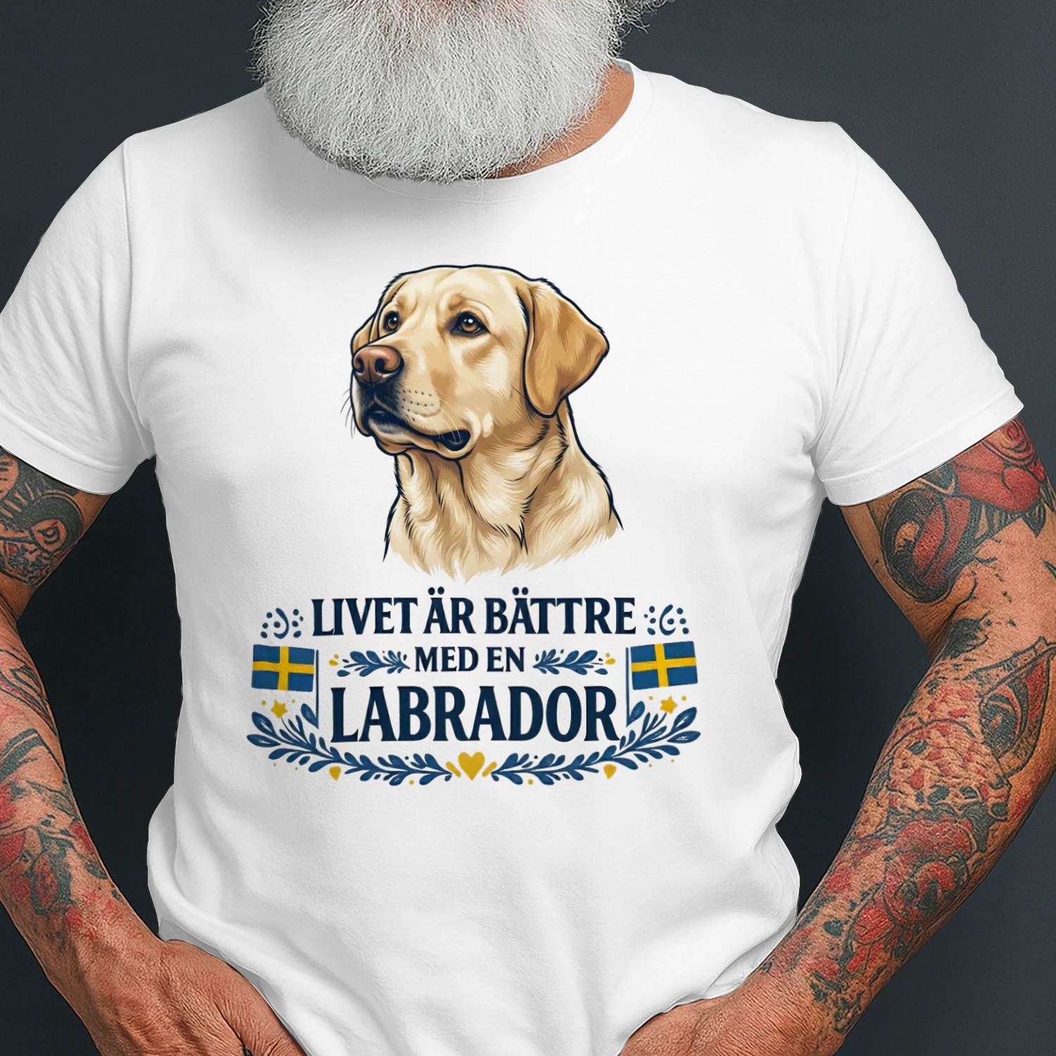 Livet är bättre med en Labrador - T-shirt