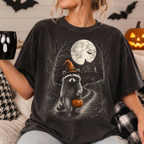 Vintage Raccoon Halloween
