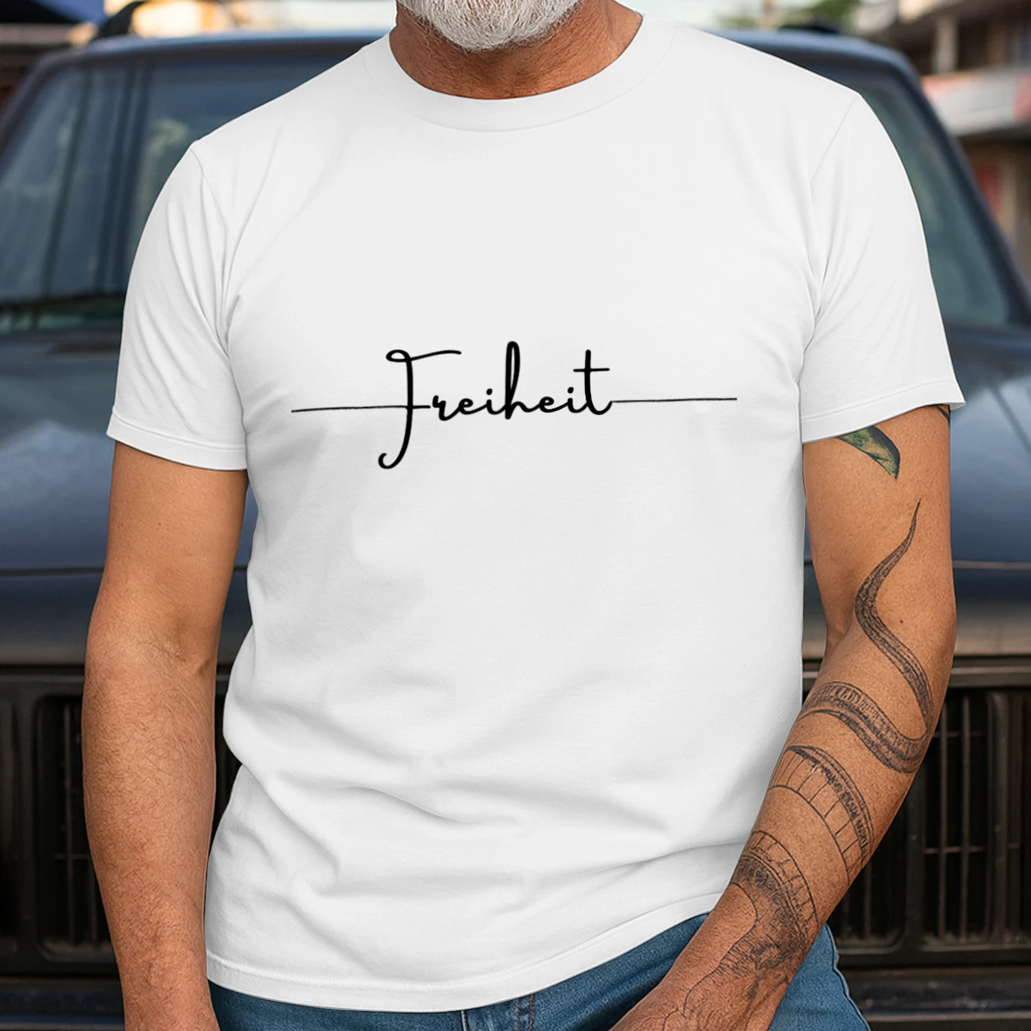 Freiheit - Minimalistisches Statement-Shirt
