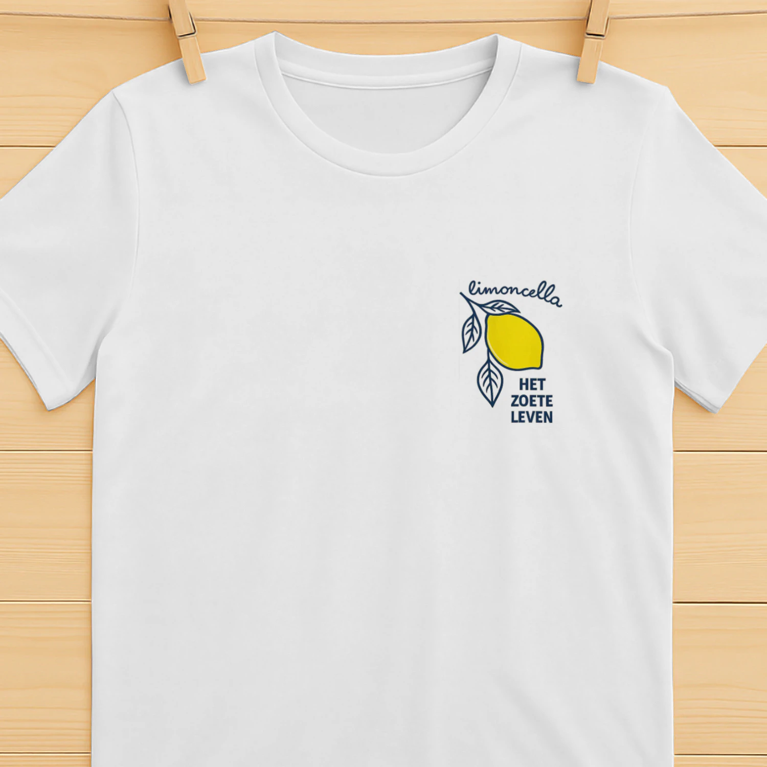 Limoncello "Het Zoete Leven" Graphic T-Shirt – Trendy Summer Cotton Tee for Women