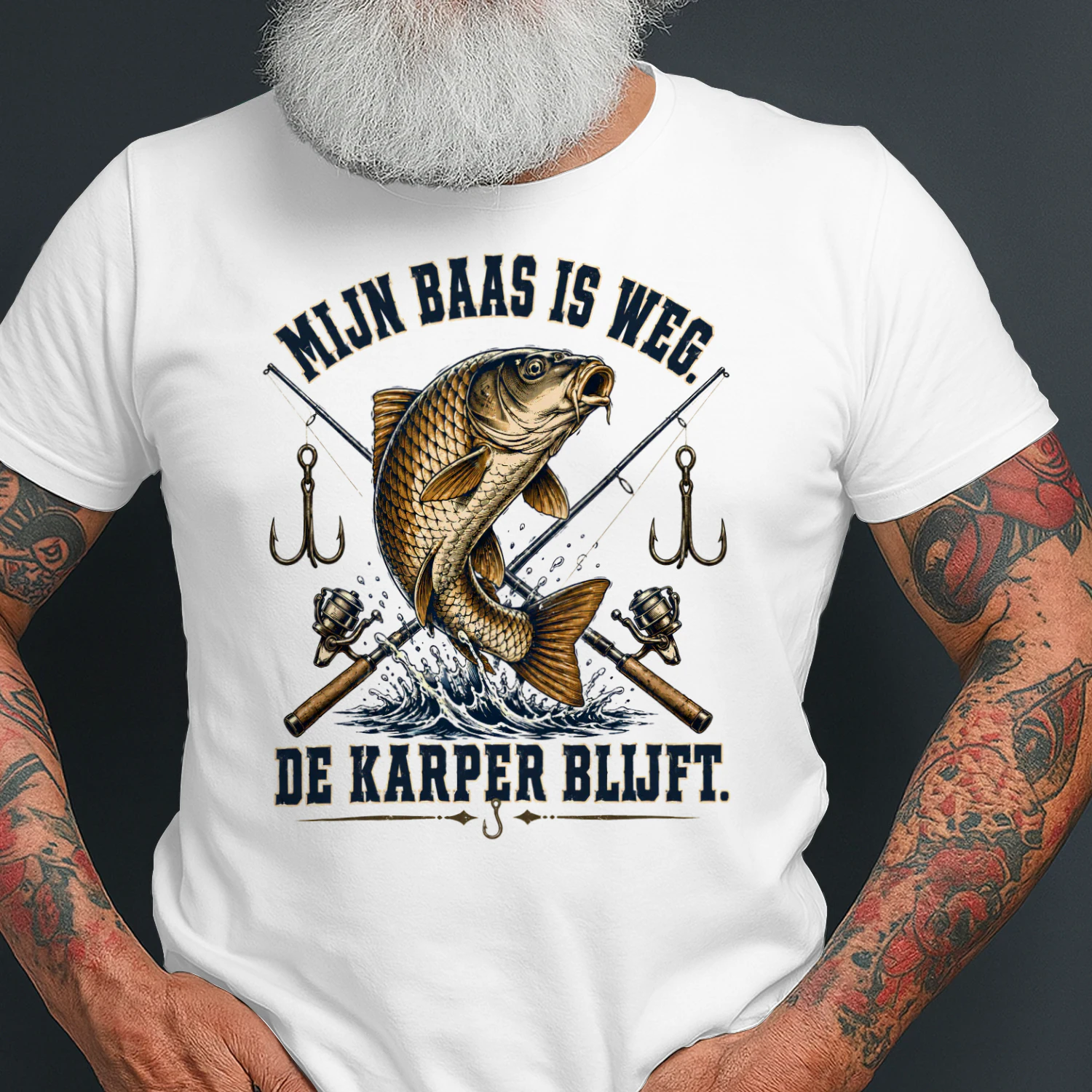 MIJN BAAS IS WEG. DE KARPER BLIJFT.