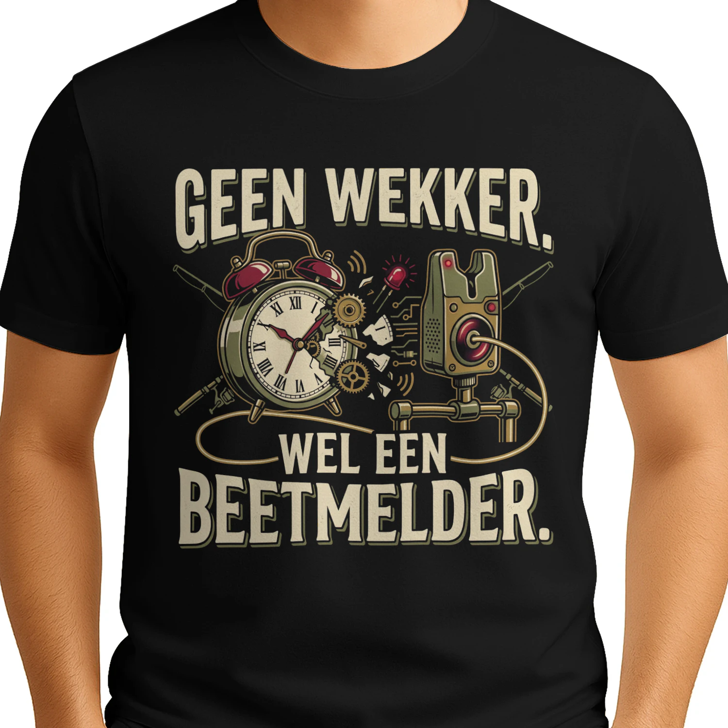 Geen Wekker, Wel Een Beetmelder – Karpervisser T-Shirt