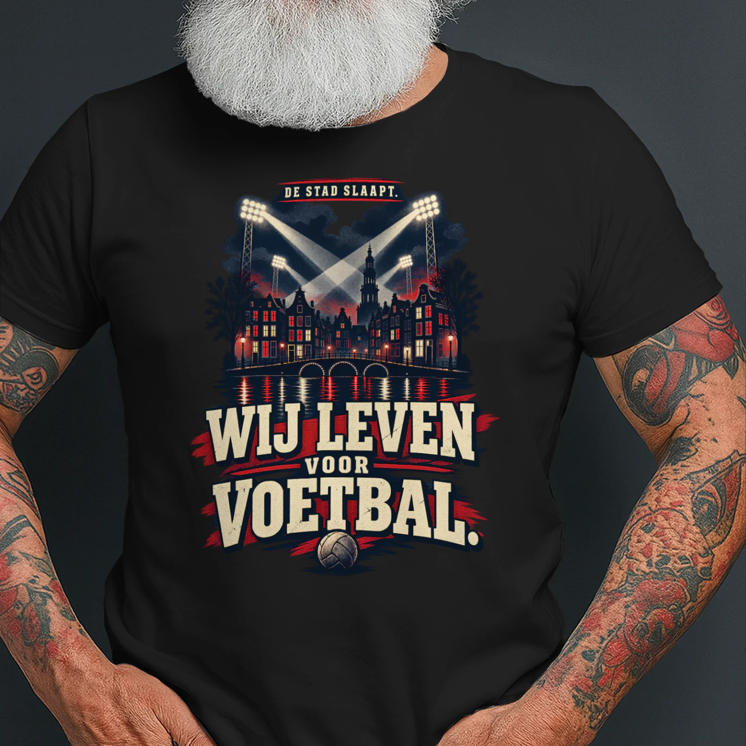 Beperkte Editie - DE STAD SLAAPT. WIJ LEVEN VOOR VOETBAL.