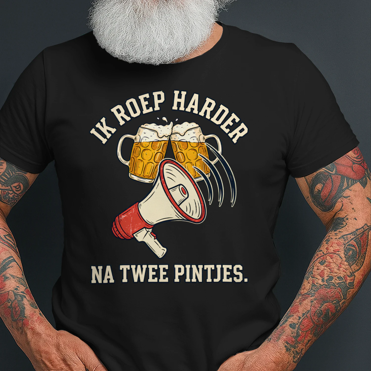 IK ROEP HARDER NA TWEE PINTJES.