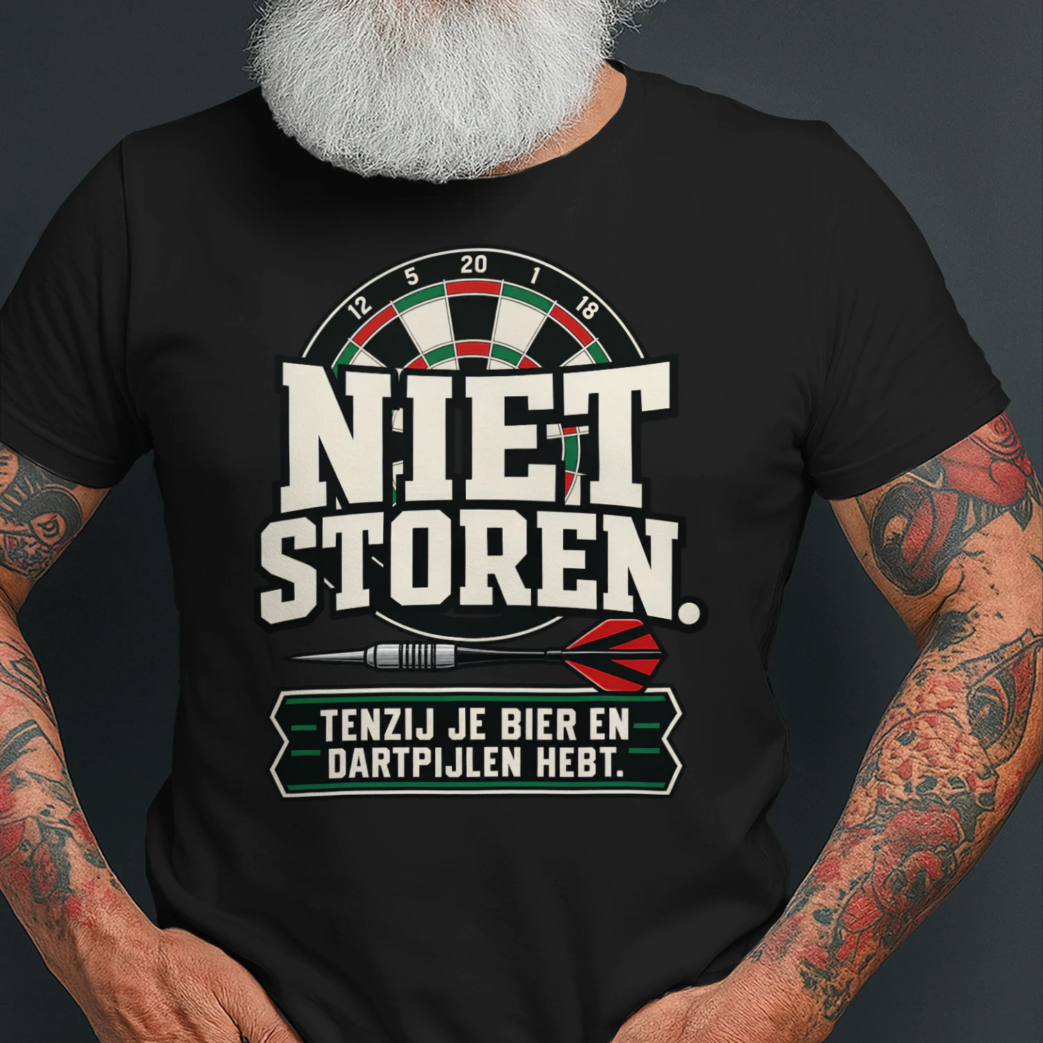 Beperkte Editie - “NIET STOREN.” “TENZIJ JE BIER EN DARTPIJLEN HEBT.”