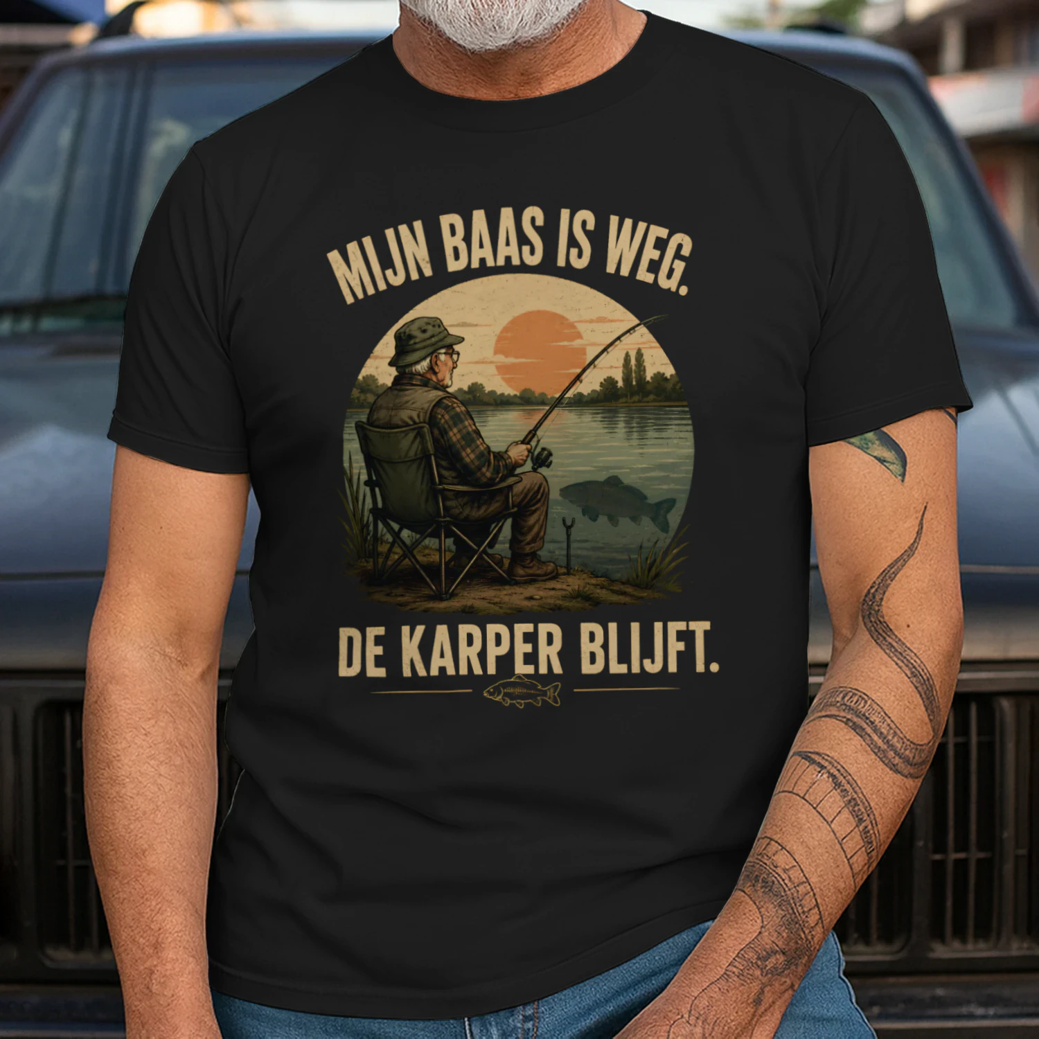 MIJN BAAS IS WEG. DE KARPER BLIJFT.