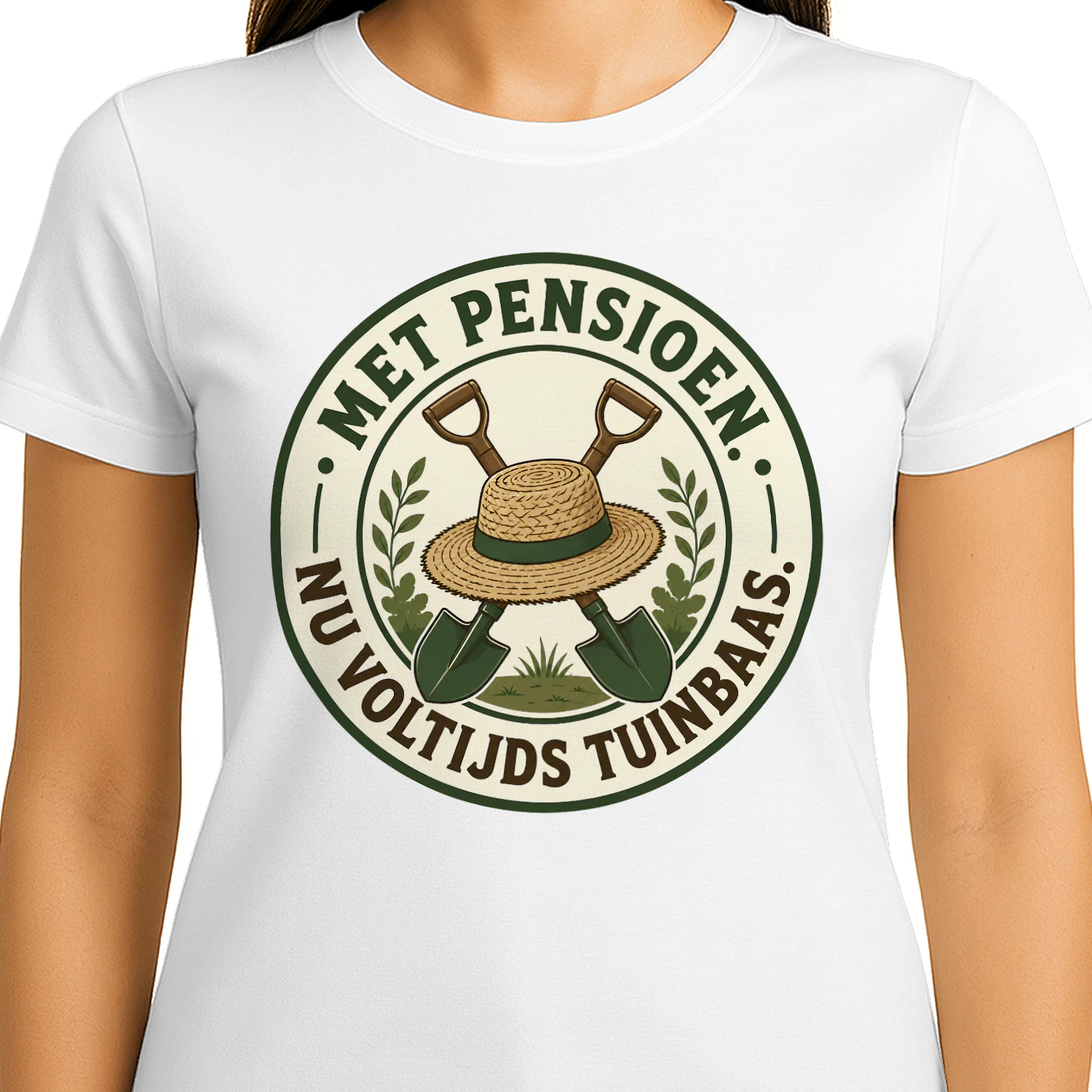 Met Pensioen – Nu Voltijds Tuinbaas – Tuinier T-Shirt