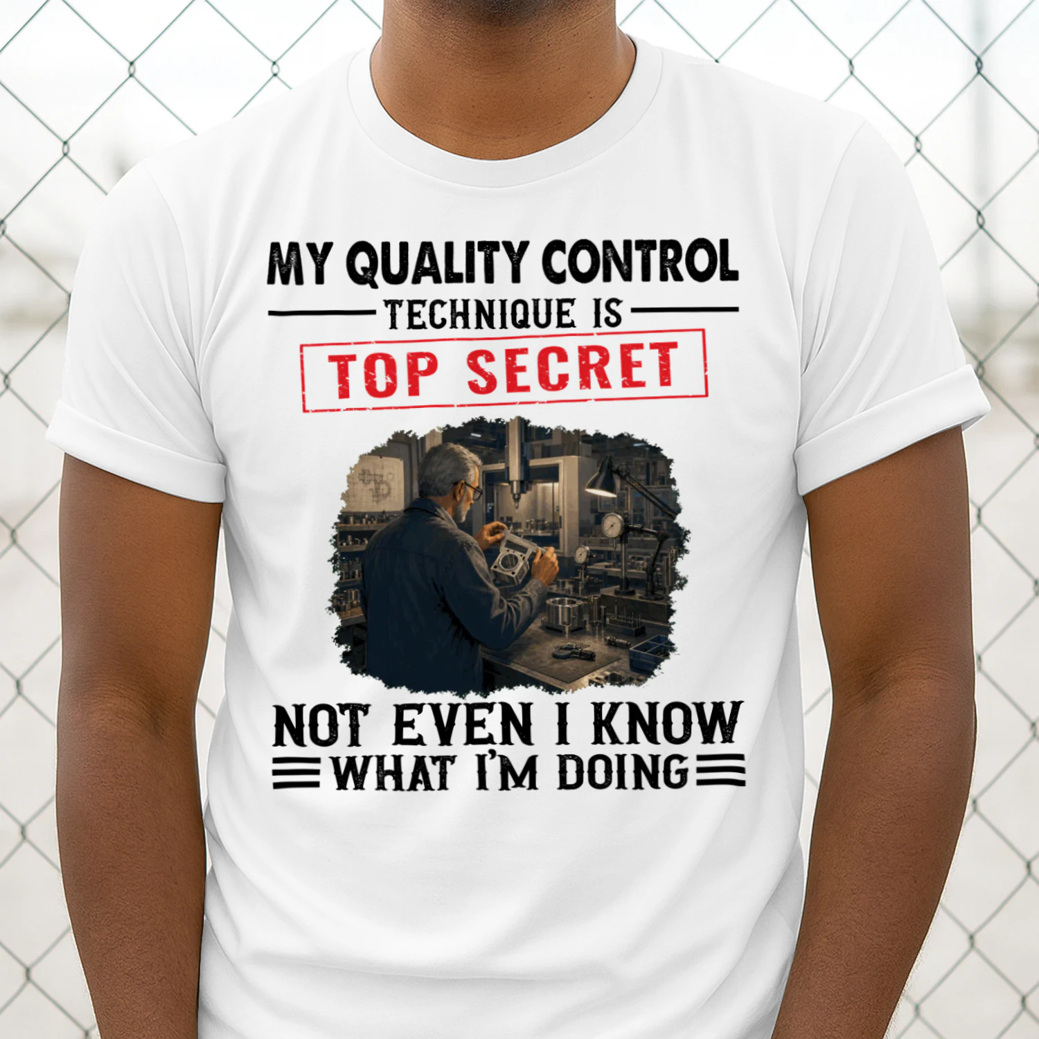 Quality-Control-Tech-technique-white-en