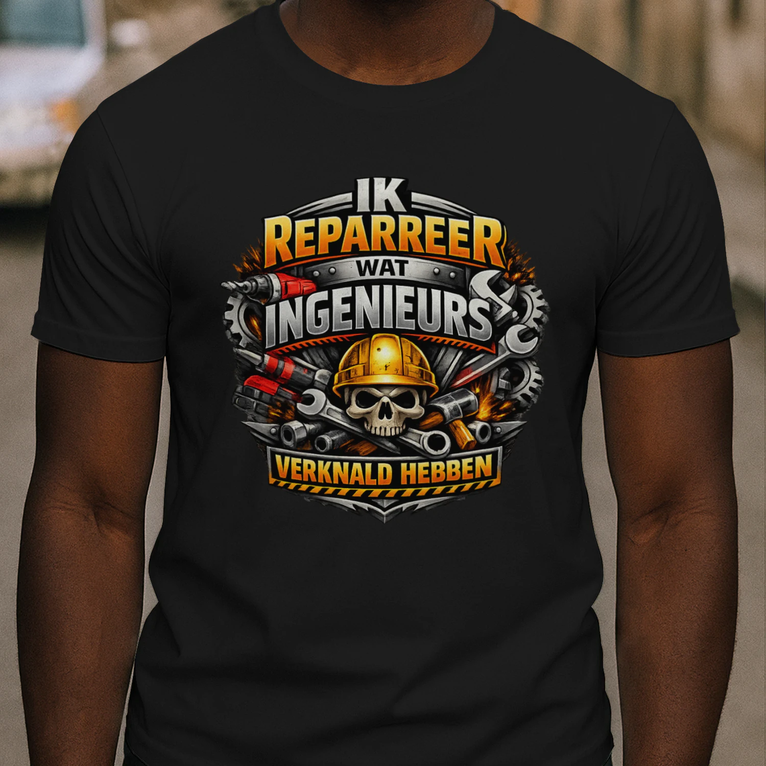 IK REPAREER WAT INGENIEURS HEBBEN VERPEST – Grappig T-shirt voor monteurs...