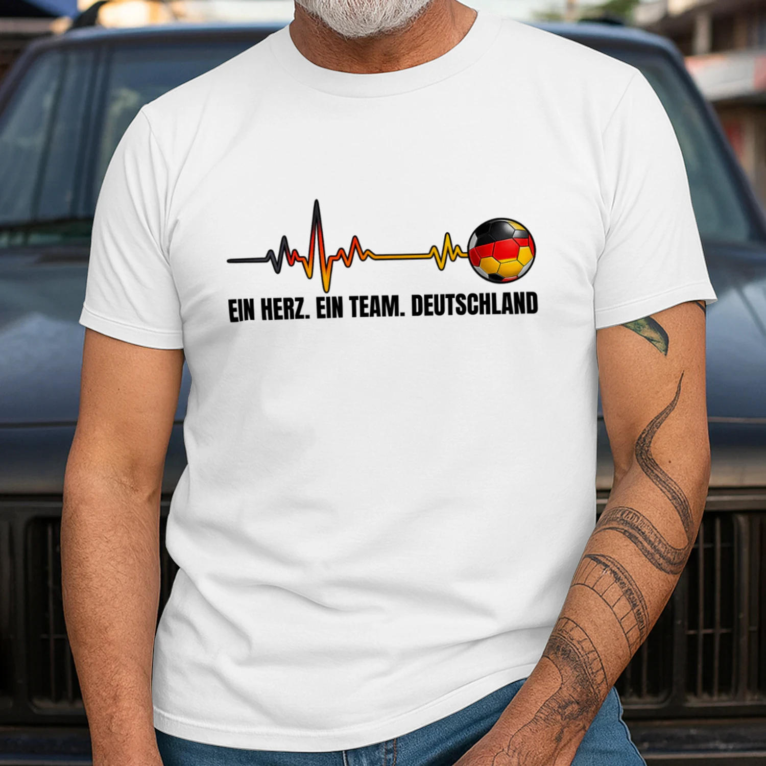 EIN HERZ. EIN TEAM. DEUTSCHLAND...