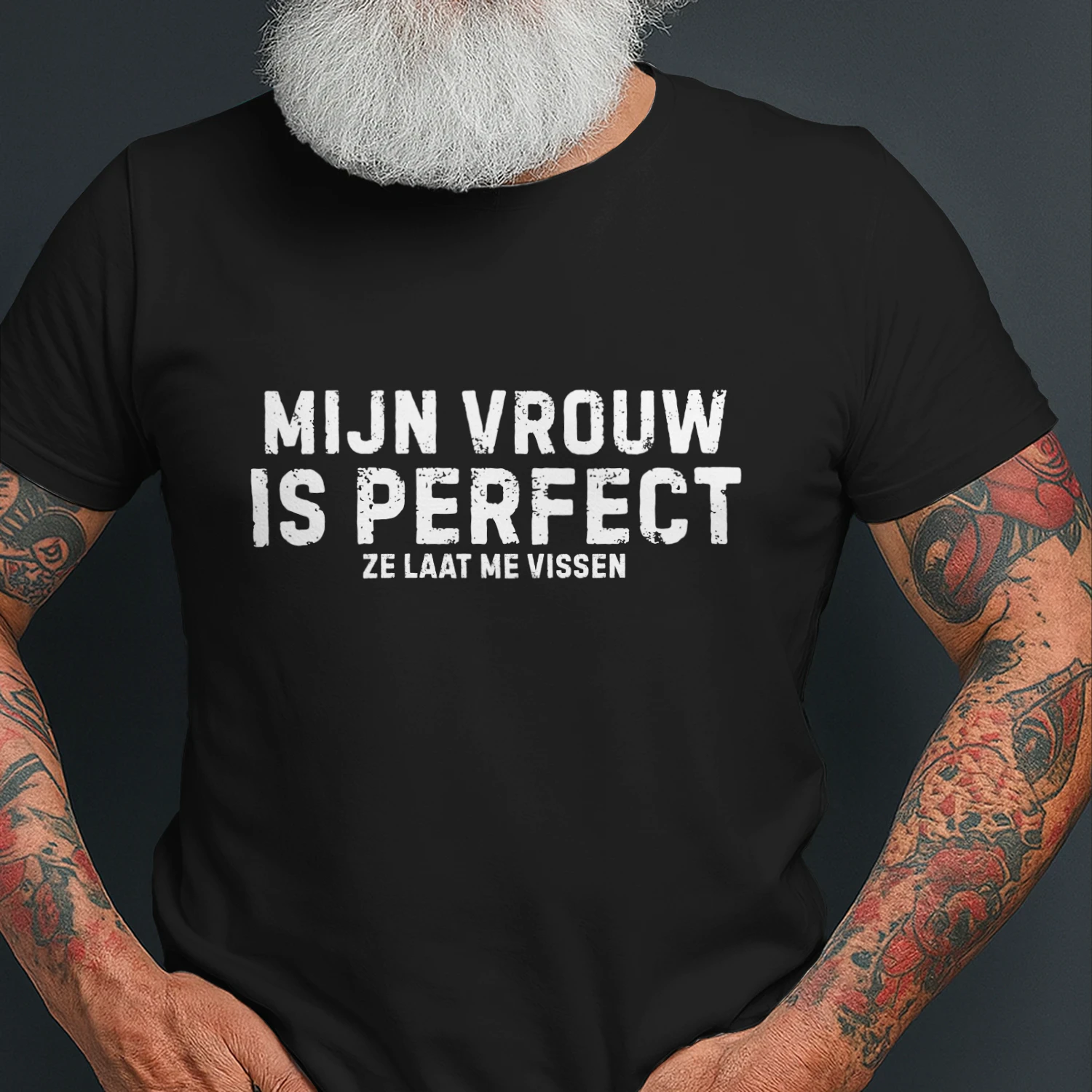 Mijn vrouw is perfect ze laat me vissen...