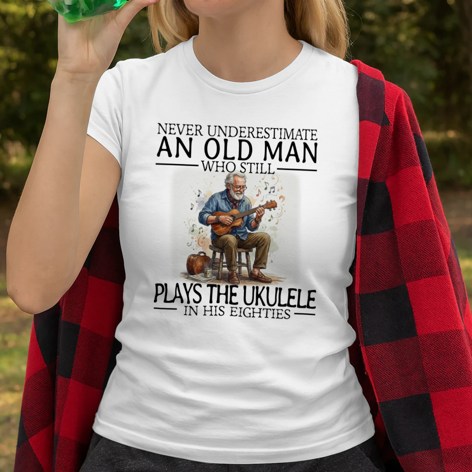 80 years who plays ukelele