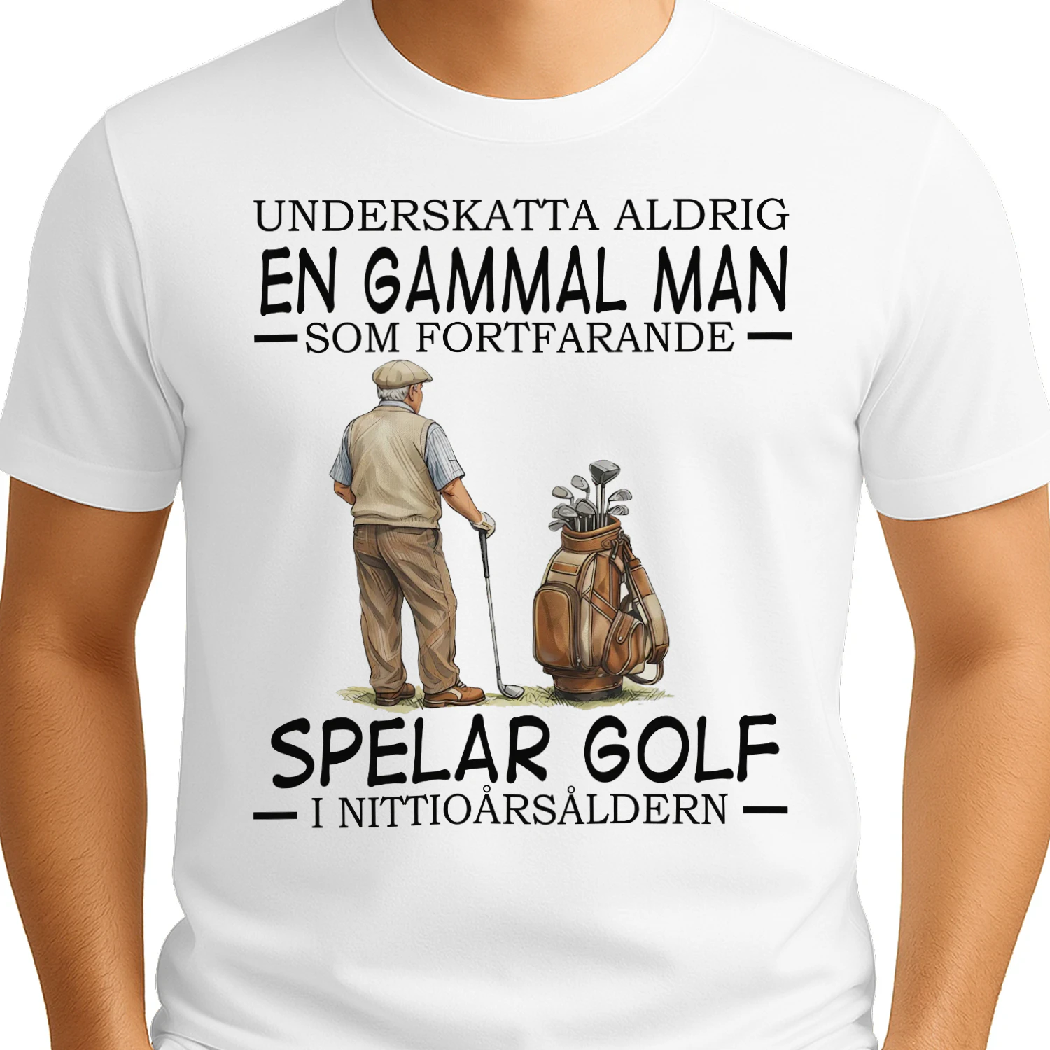 SPELAR GOLF