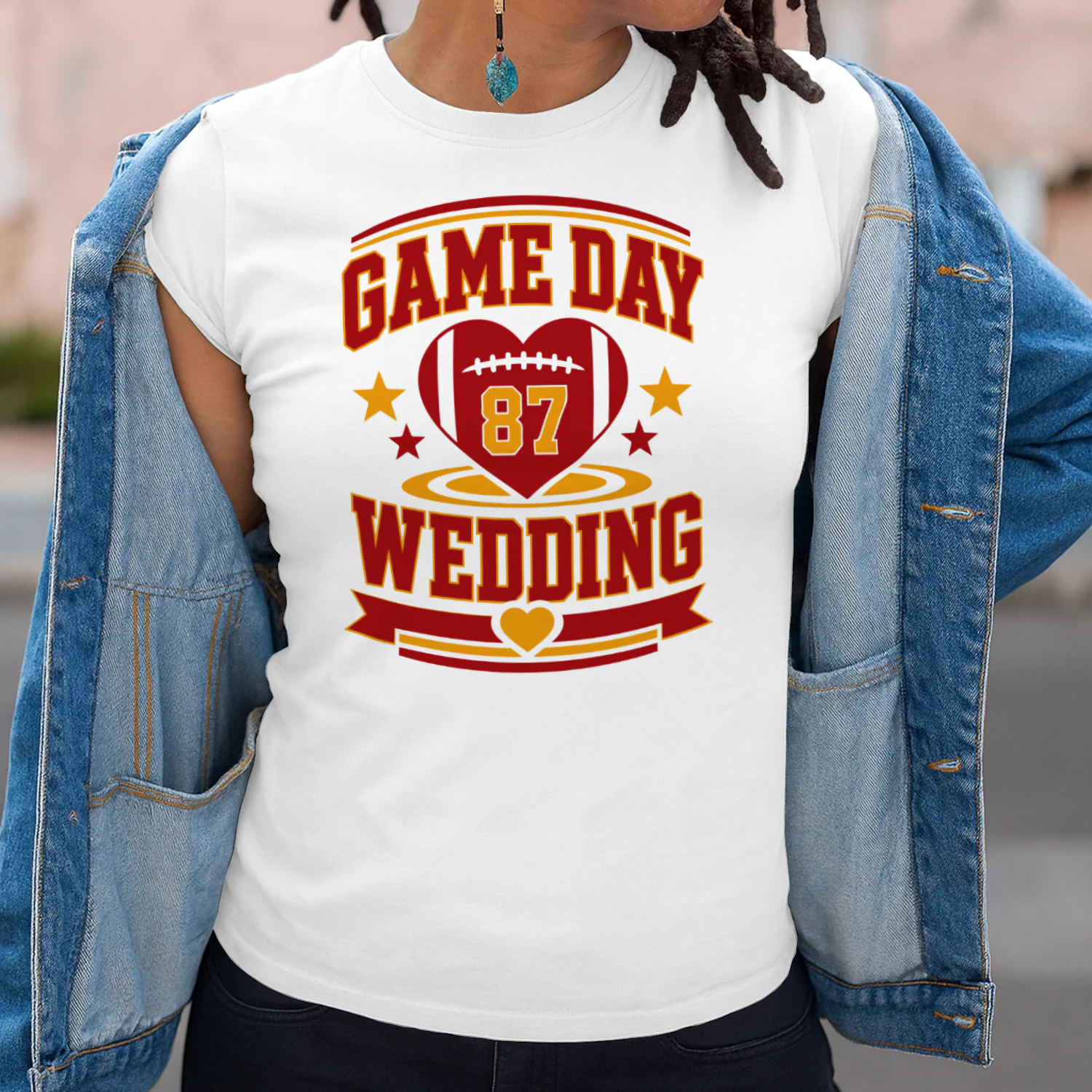 Go Taylor’s Wedding Varsity Football 87 Classic Unisex T-shirt
