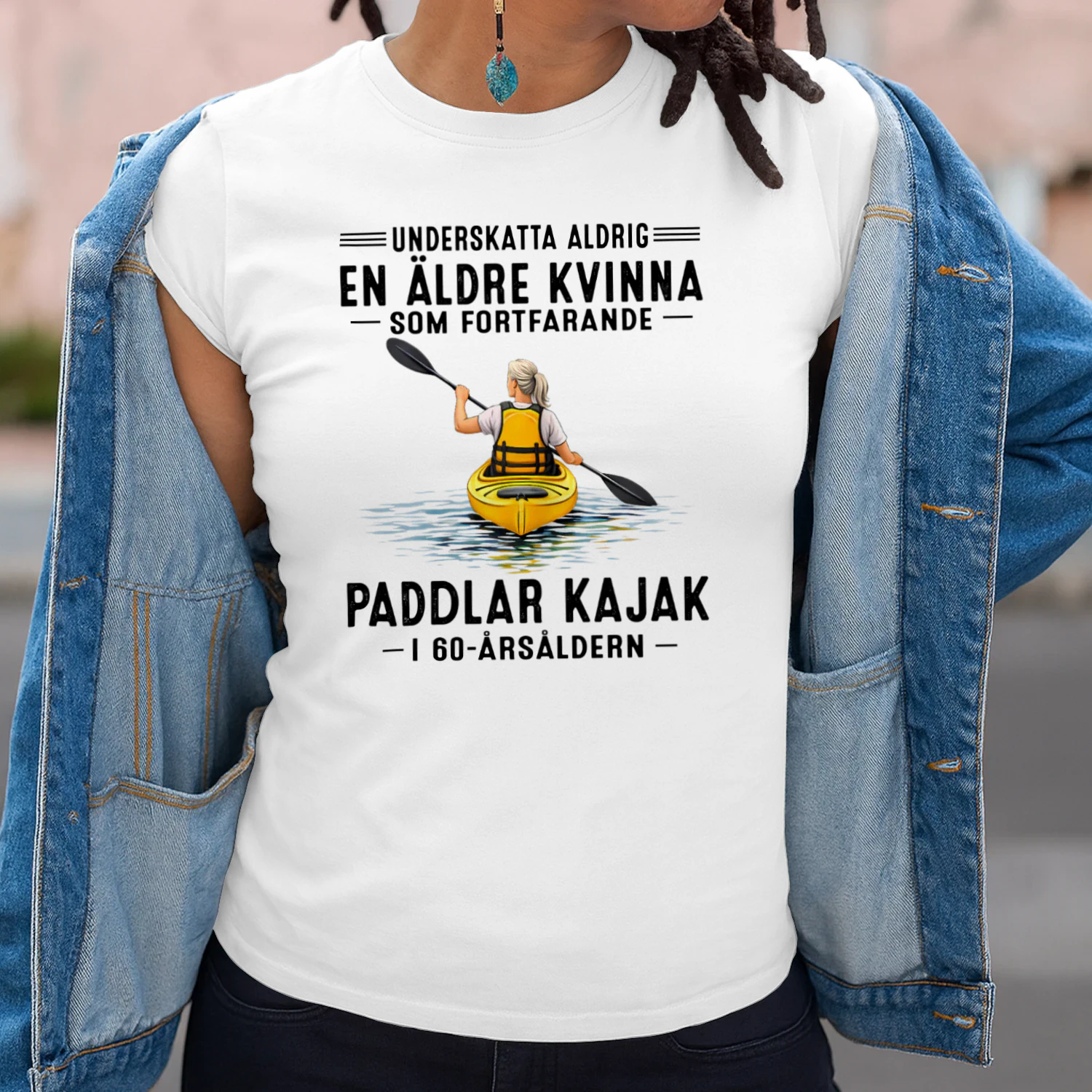 UNDERSKATTA ALDRIG EN ALDRE KVINNA 60