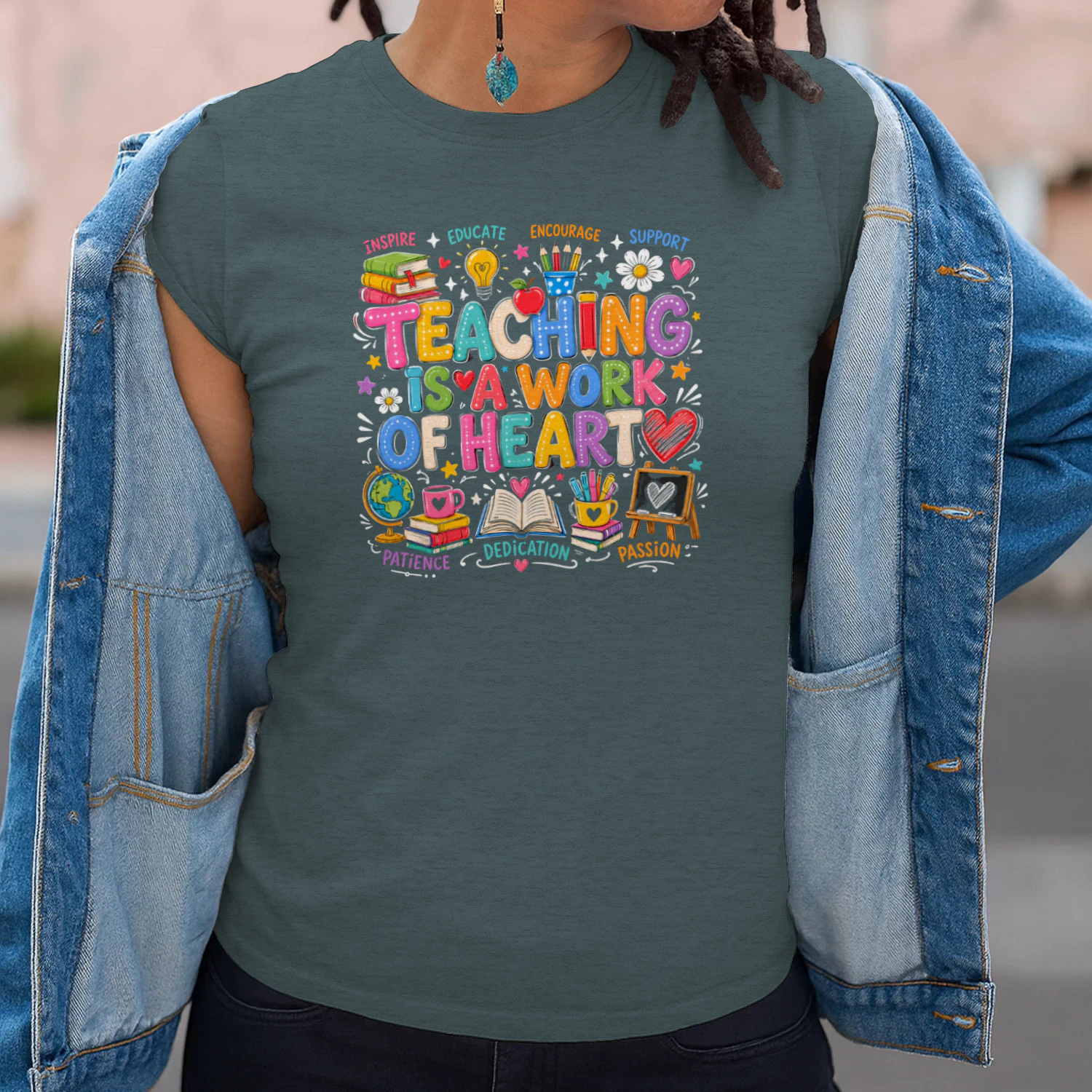 Design sans titTeaching Is a Work of Heart T-Shirtre (17)