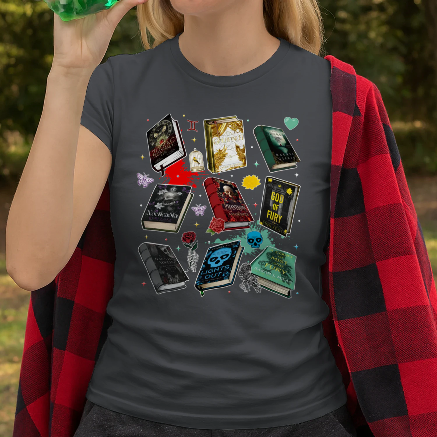 Romantasy Book Heavy Cotton T-shirt 1 Side, Classic Literature Gildan Tee, Young Adult Book Shirt, Book Lover Gifts