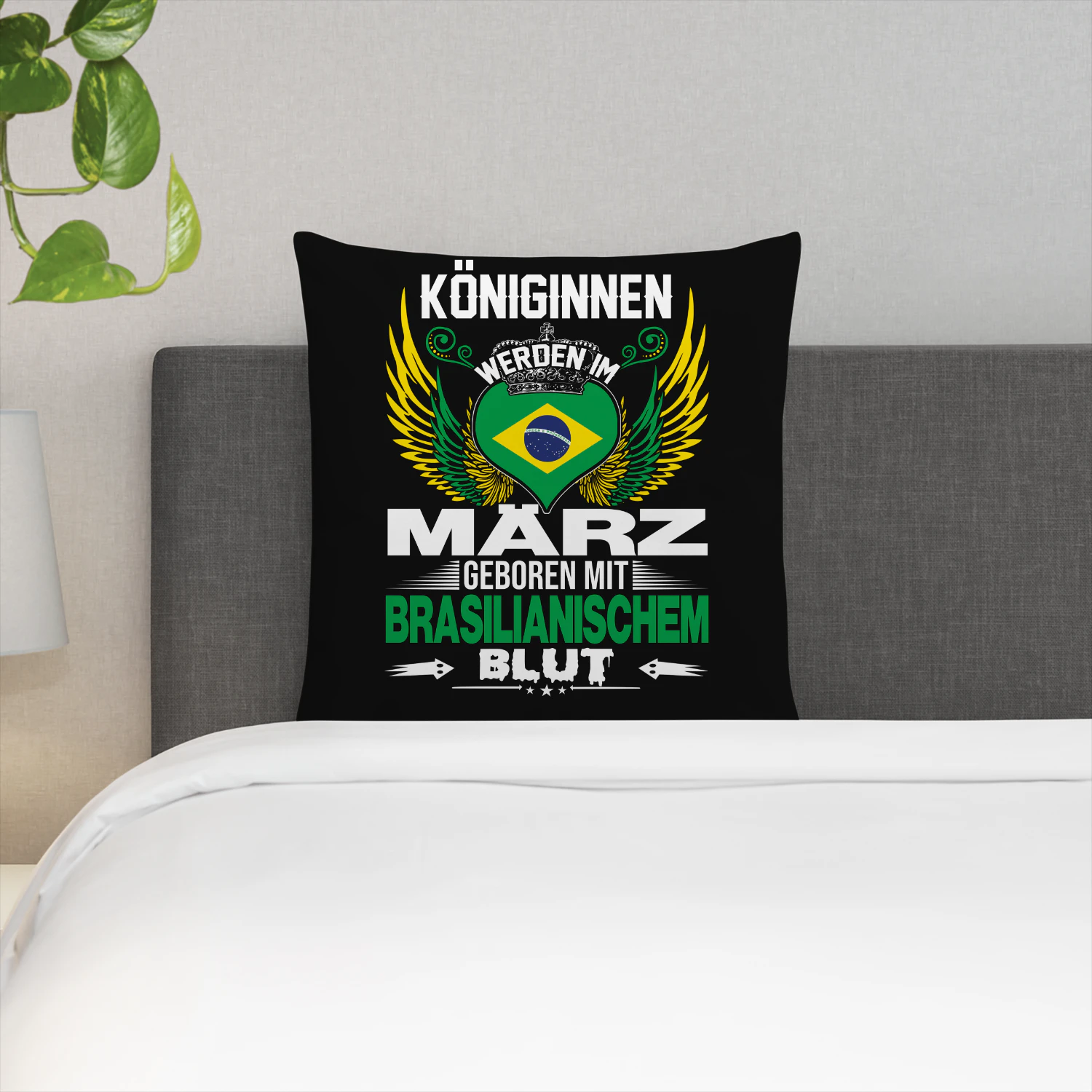März