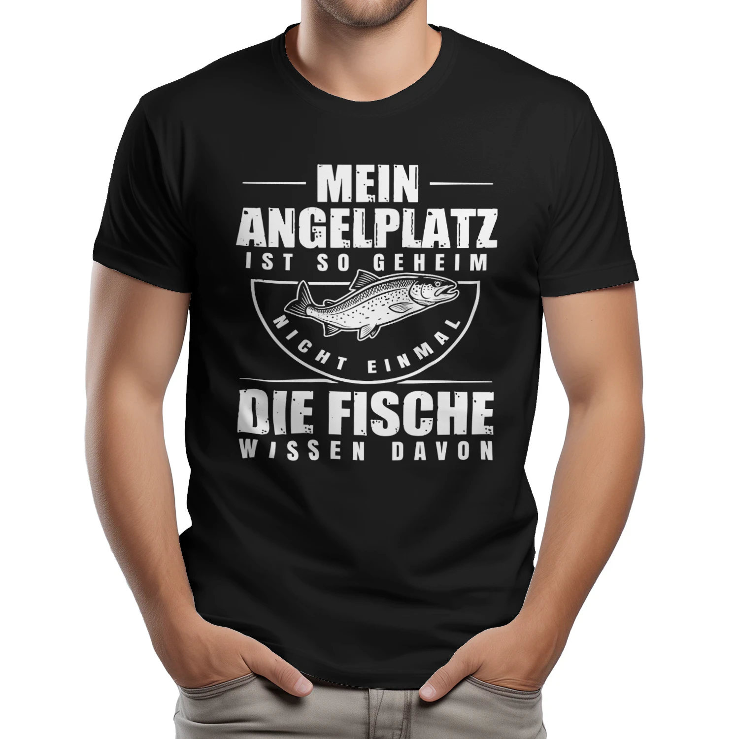 Lustiges Angler T-Shirt – Mein Angelplatz Ist So Geheim, Nicht Einmal Die Fische Wissen Davon