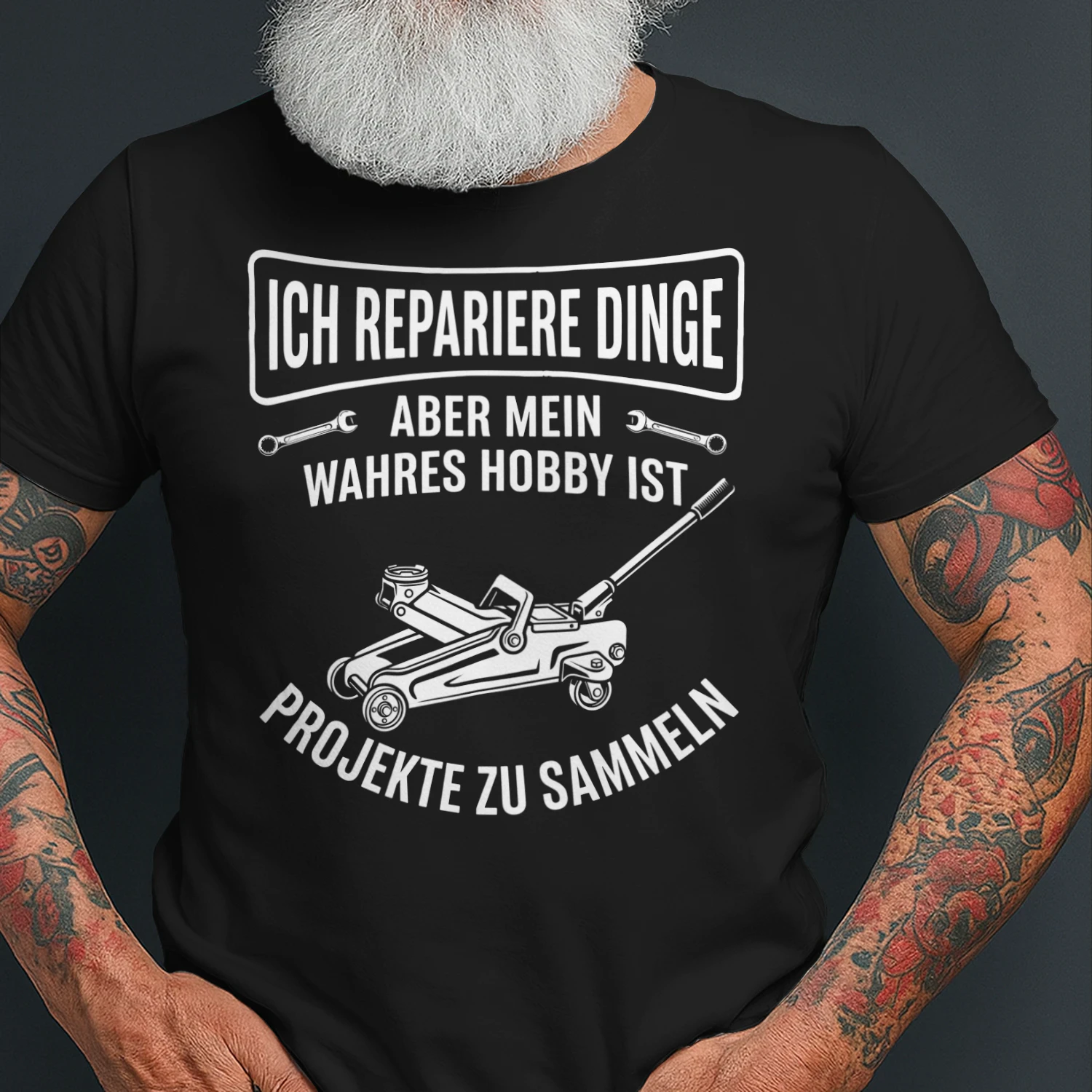 Ich repariere Dinge, aber mein wahres Hobby ist Projekte sammeln.